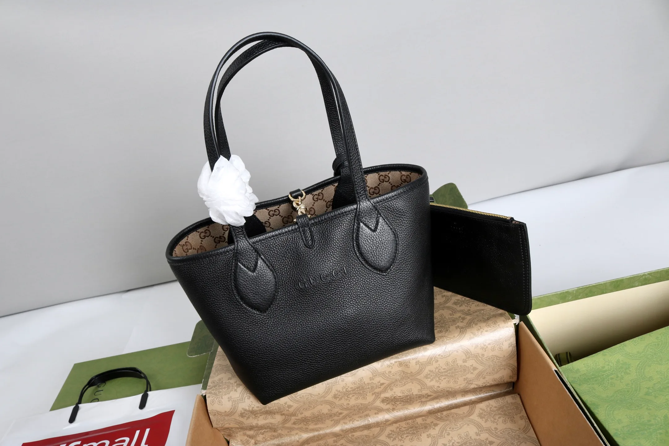 Классические Сумки Женские Gucci 393580