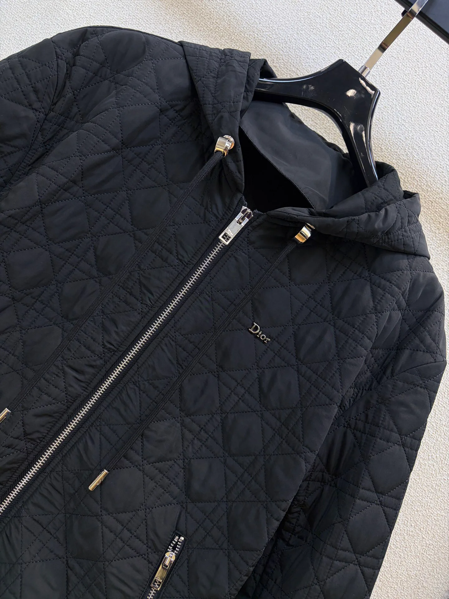 Куртки И Пуховики Женские Christian Dior 18203483