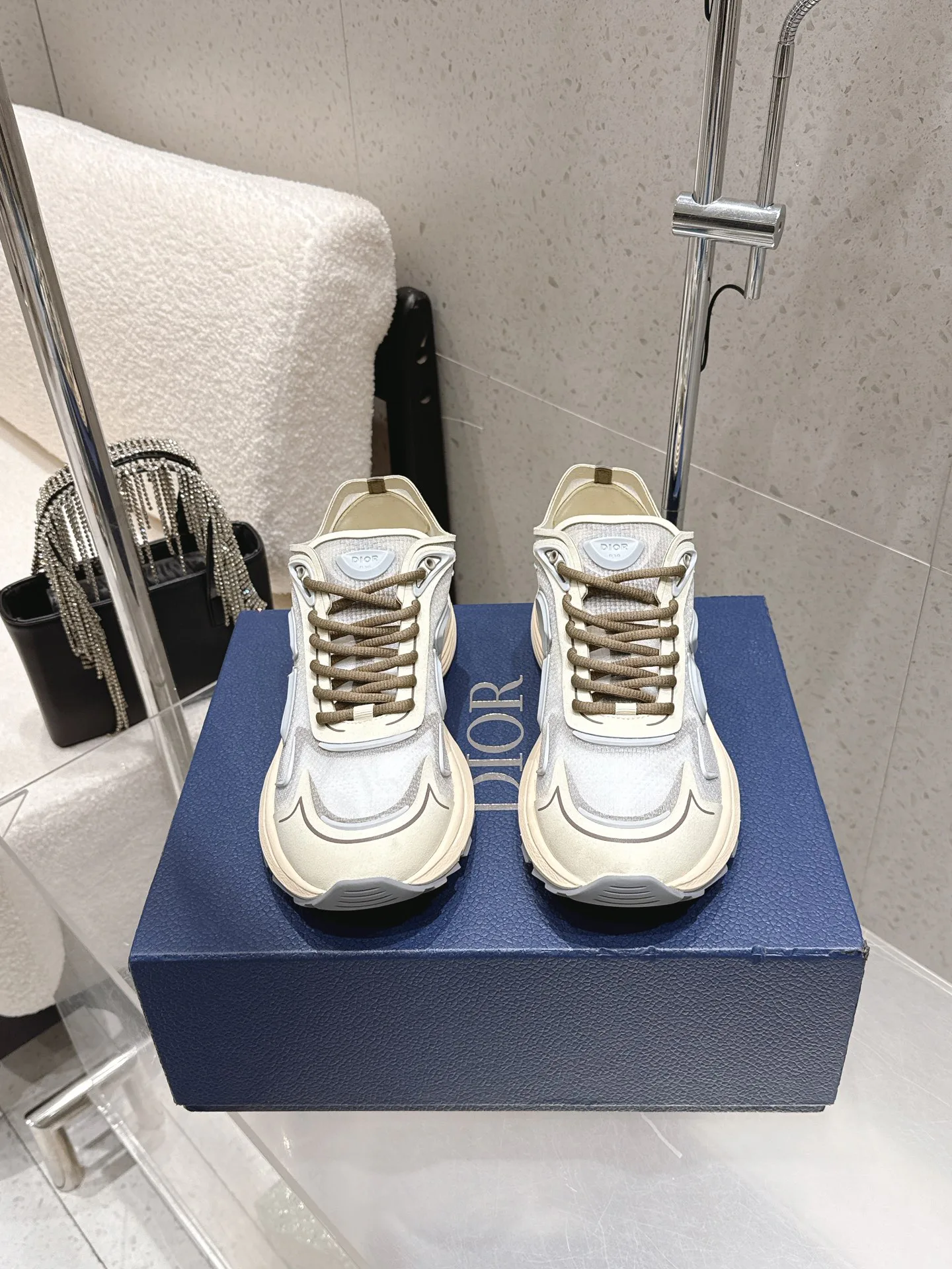 Кроссовки Женские Christian Dior 11647867