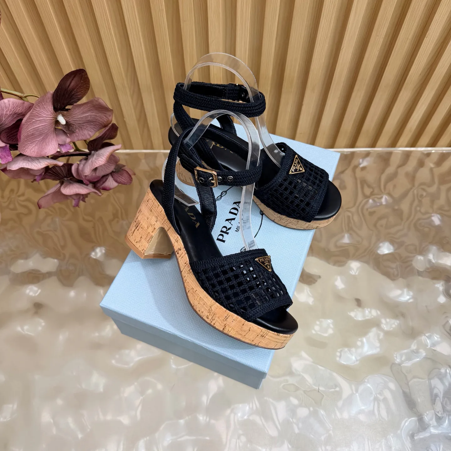 Босоножки Женские Prada 17757714
