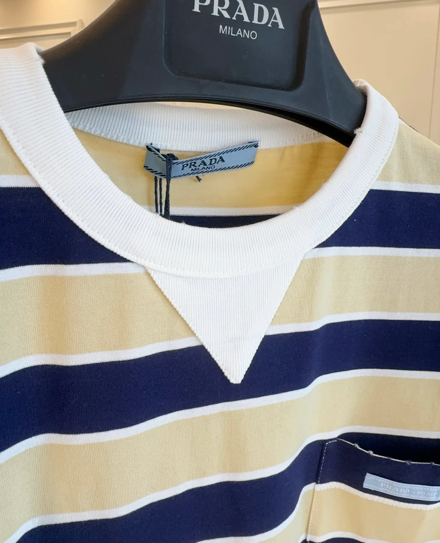 Футболки Женские Prada 5751433