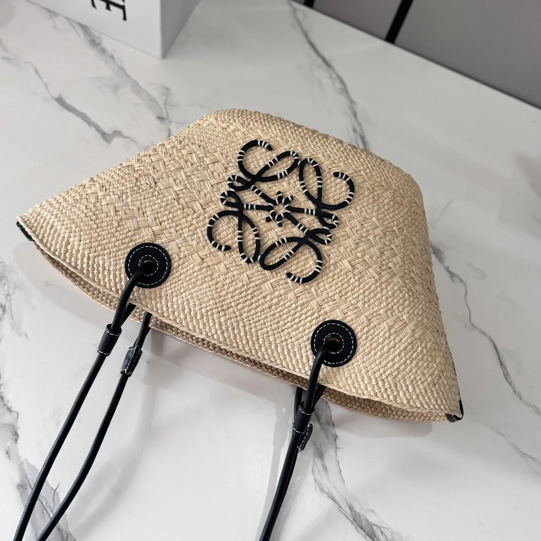 Классические Сумки Женские Loewe 16898692