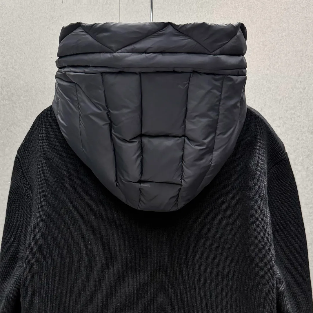 Куртки И Пуховики Мужские Moncler 17207491