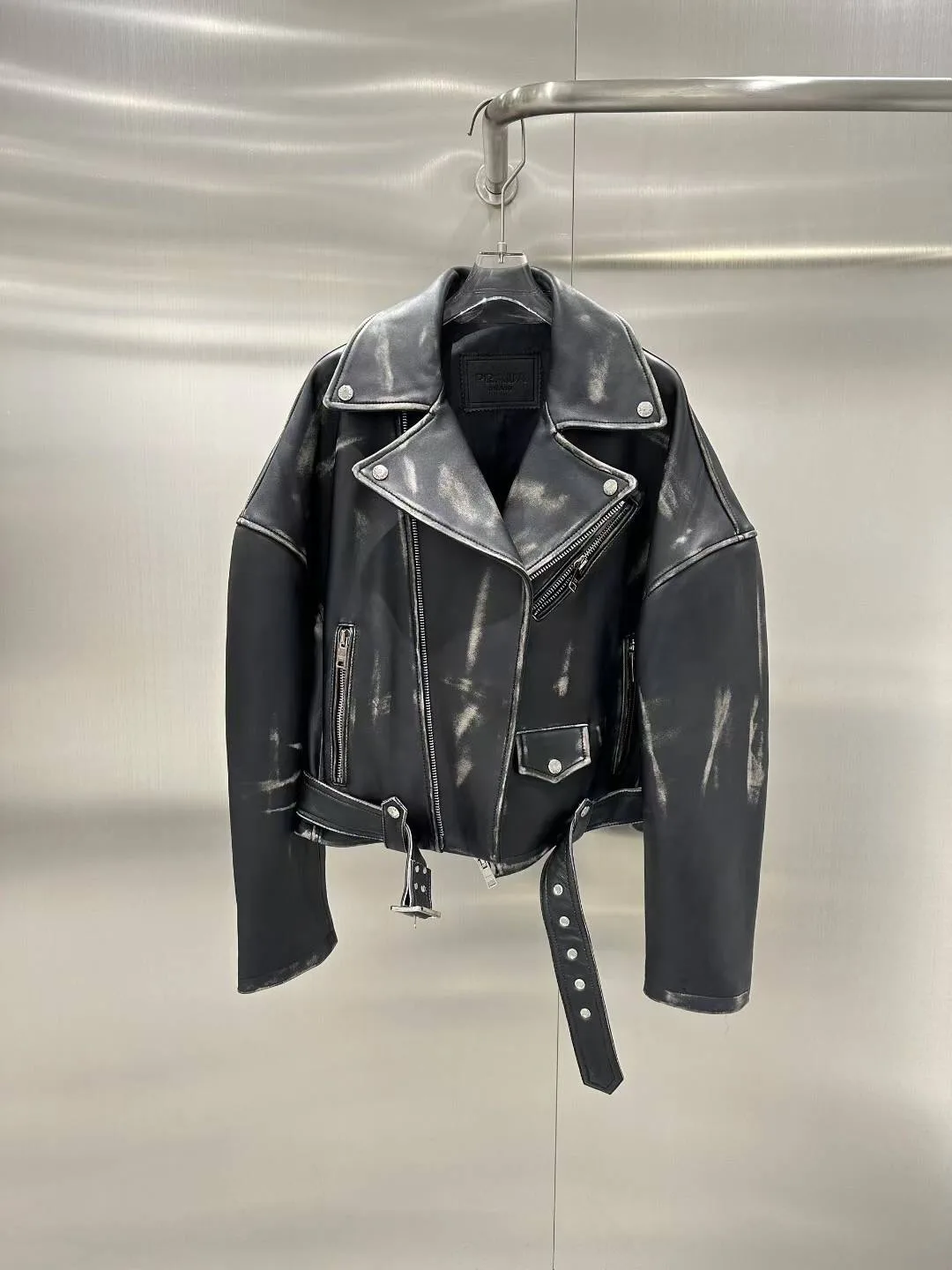Кожаные Куртки И Дублёнки Мужские Prada 13997695