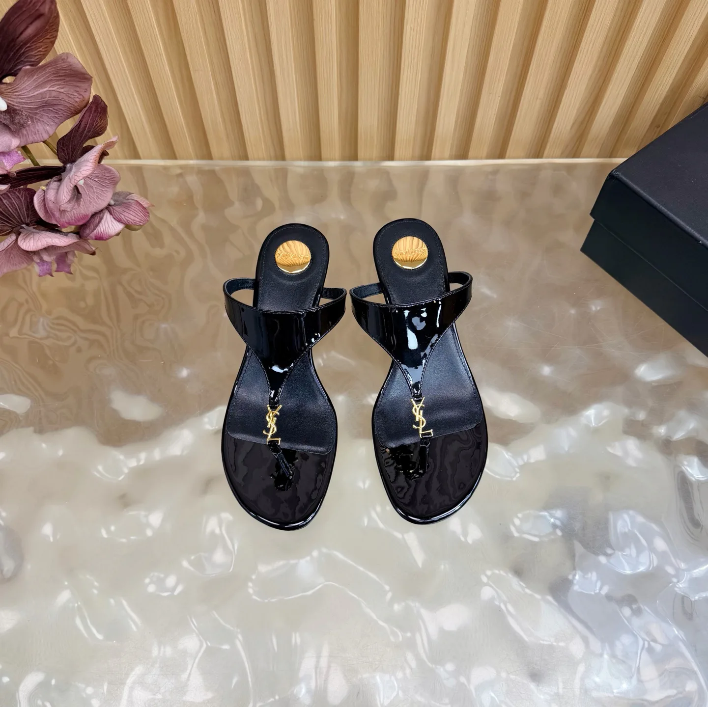 Сандалии Женские Saint Laurent 11660212