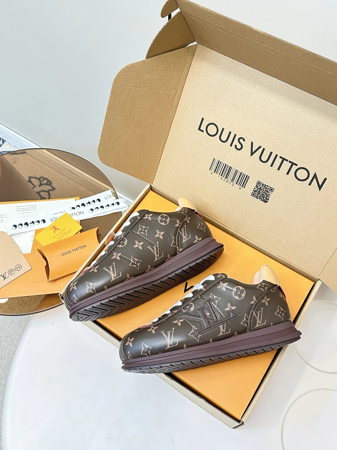 Кроссовки Женские Louis Vuitton 1511729