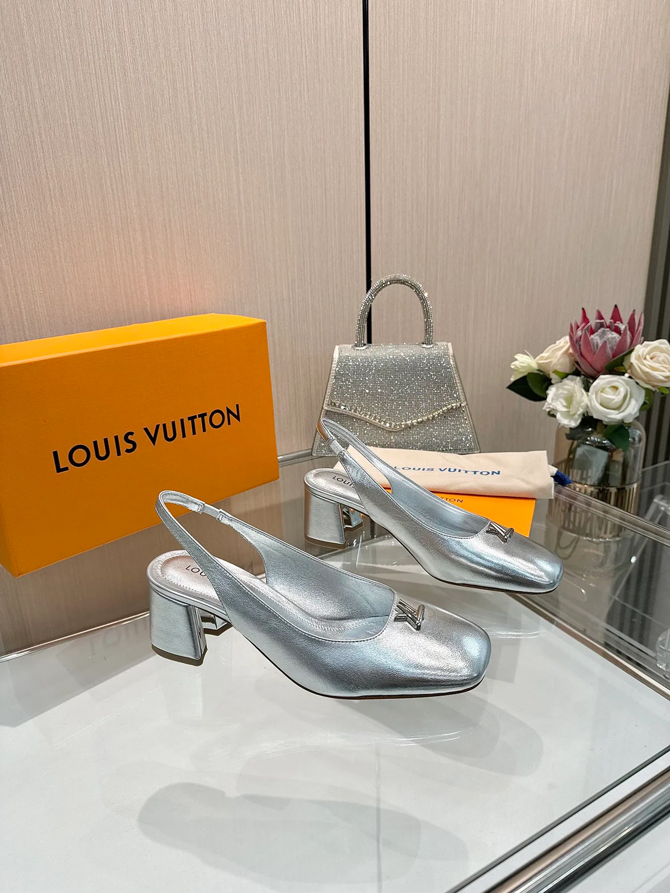 Туфли Женские Louis Vuitton 894866