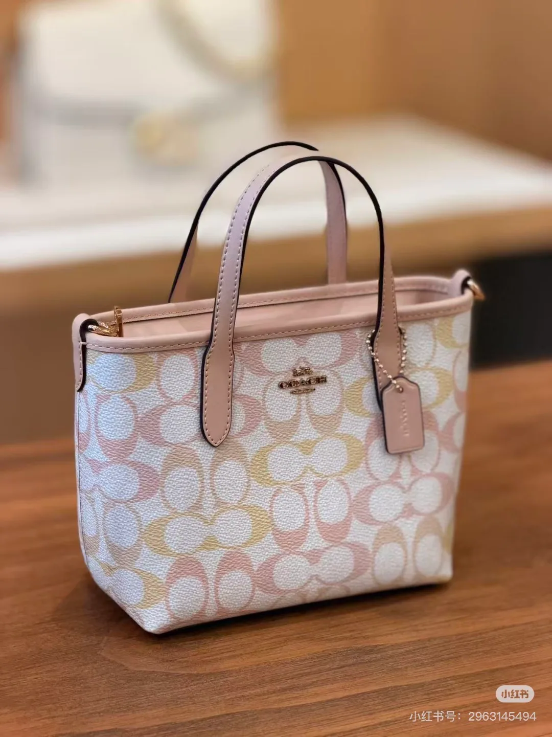 Классические Сумки Женские Coach 12669034