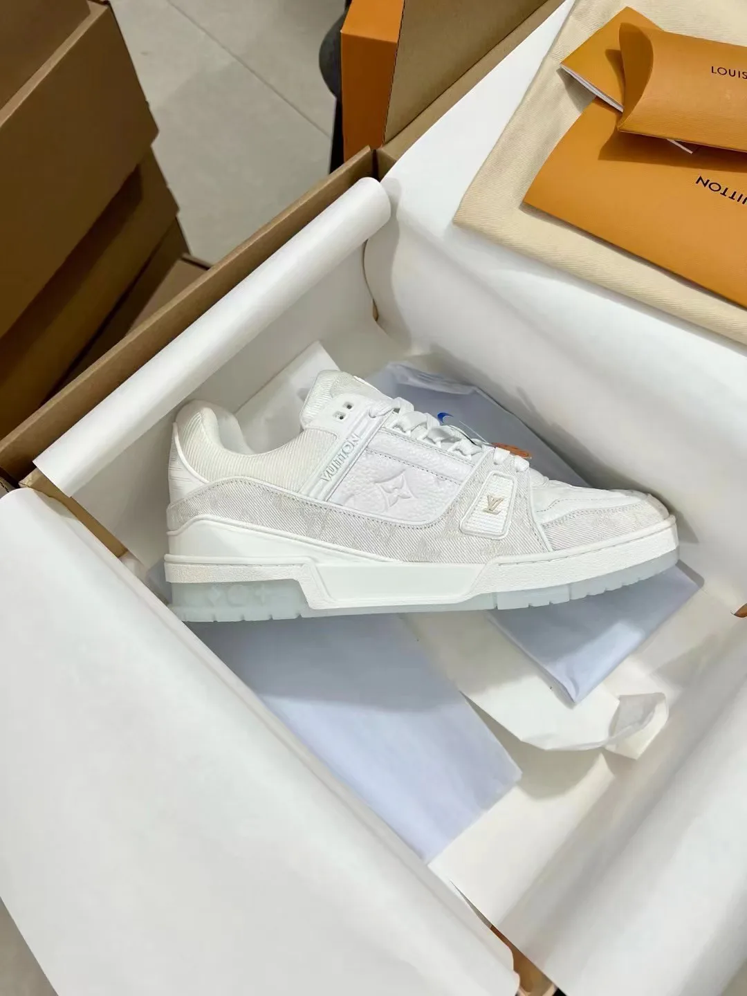 Кроссовки Мужские Louis Vuitton 5657