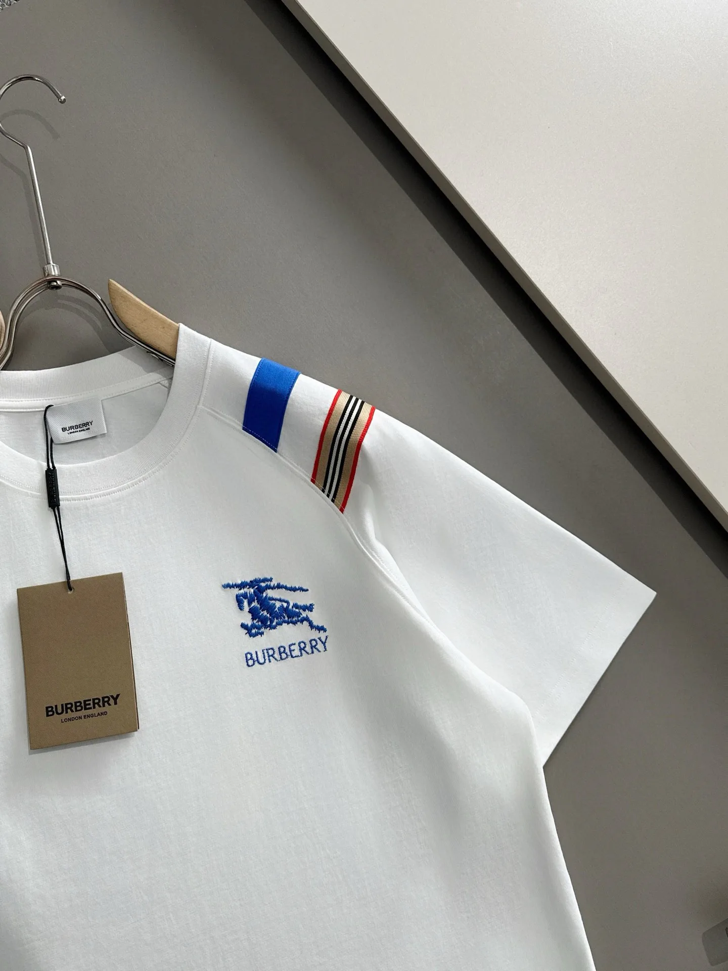 Футболки Женские Burberry 27308