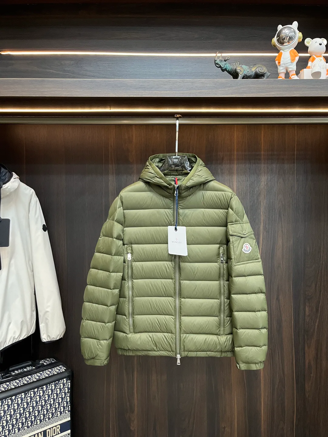 Куртки И Пуховики Мужские Moncler 493005
