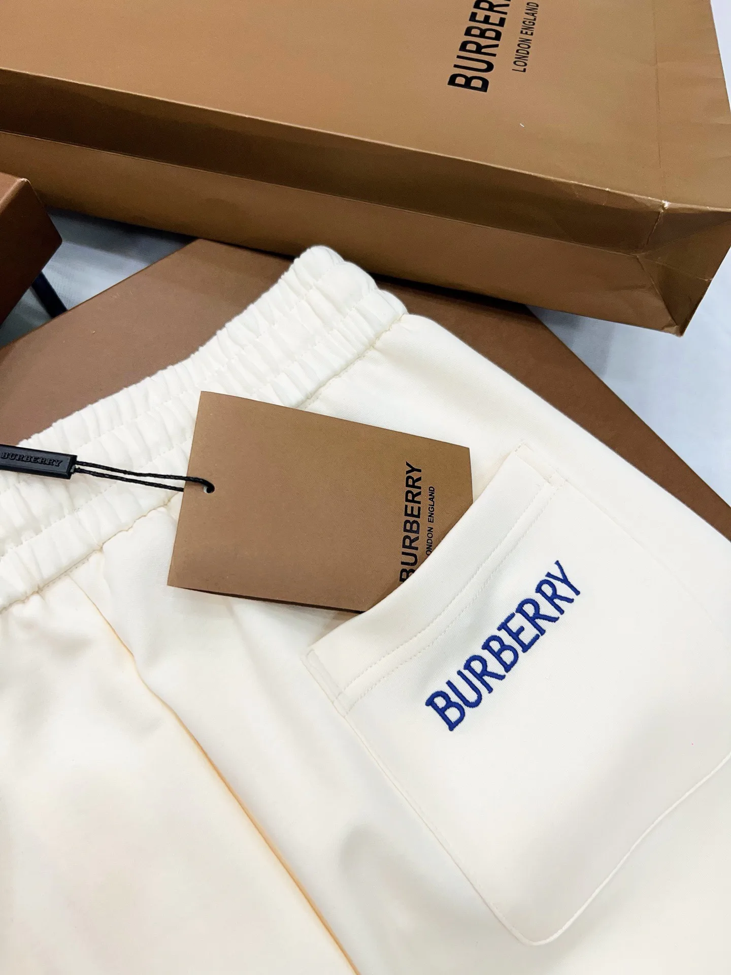 Брюки Мужские Burberry 11322899