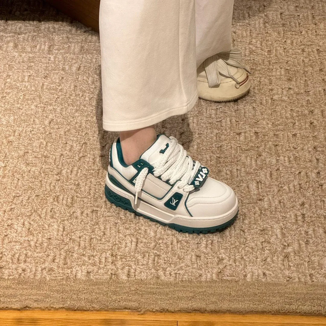 Кроссовки Женские Louis Vuitton 20296