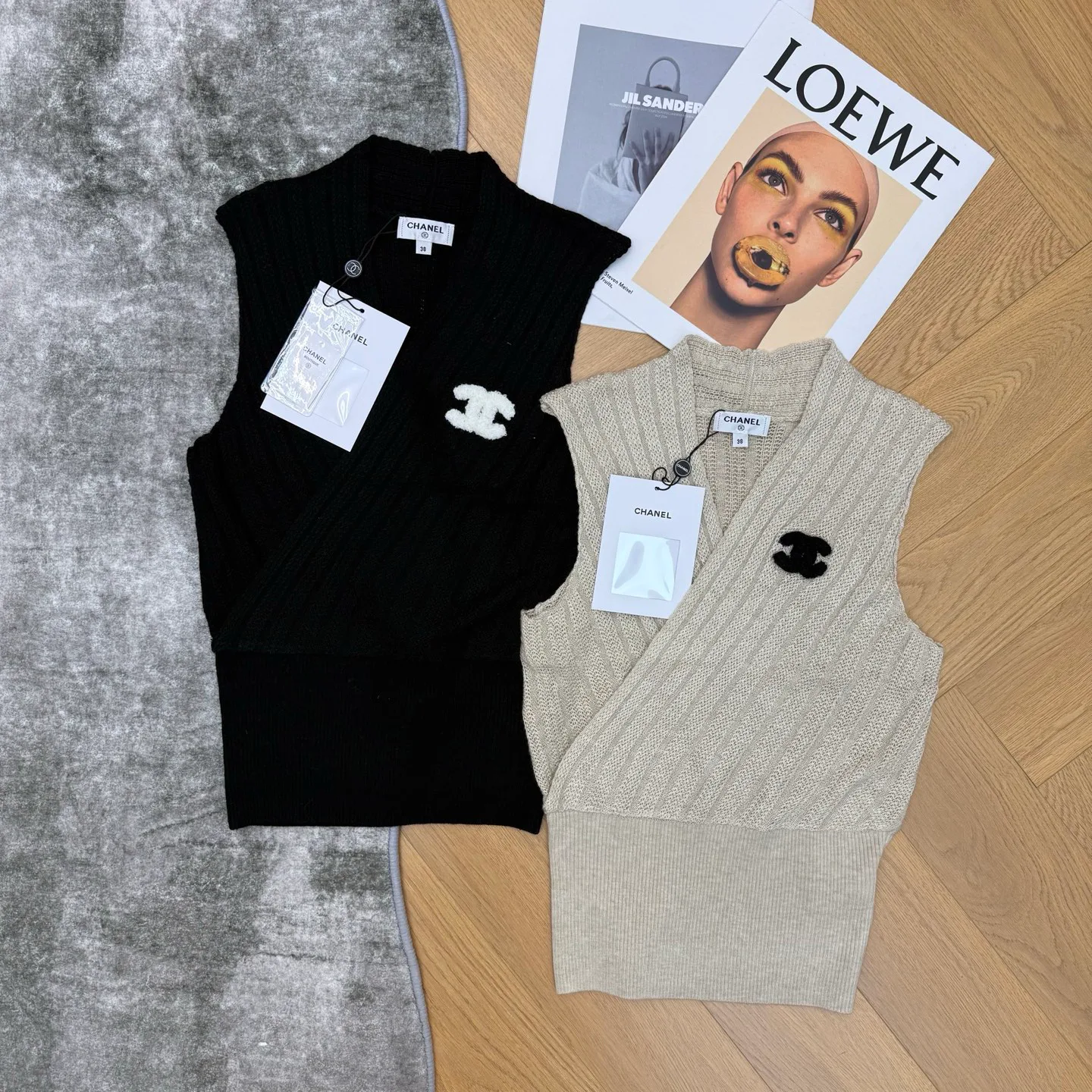 Жилеты Женские Chanel 11417112