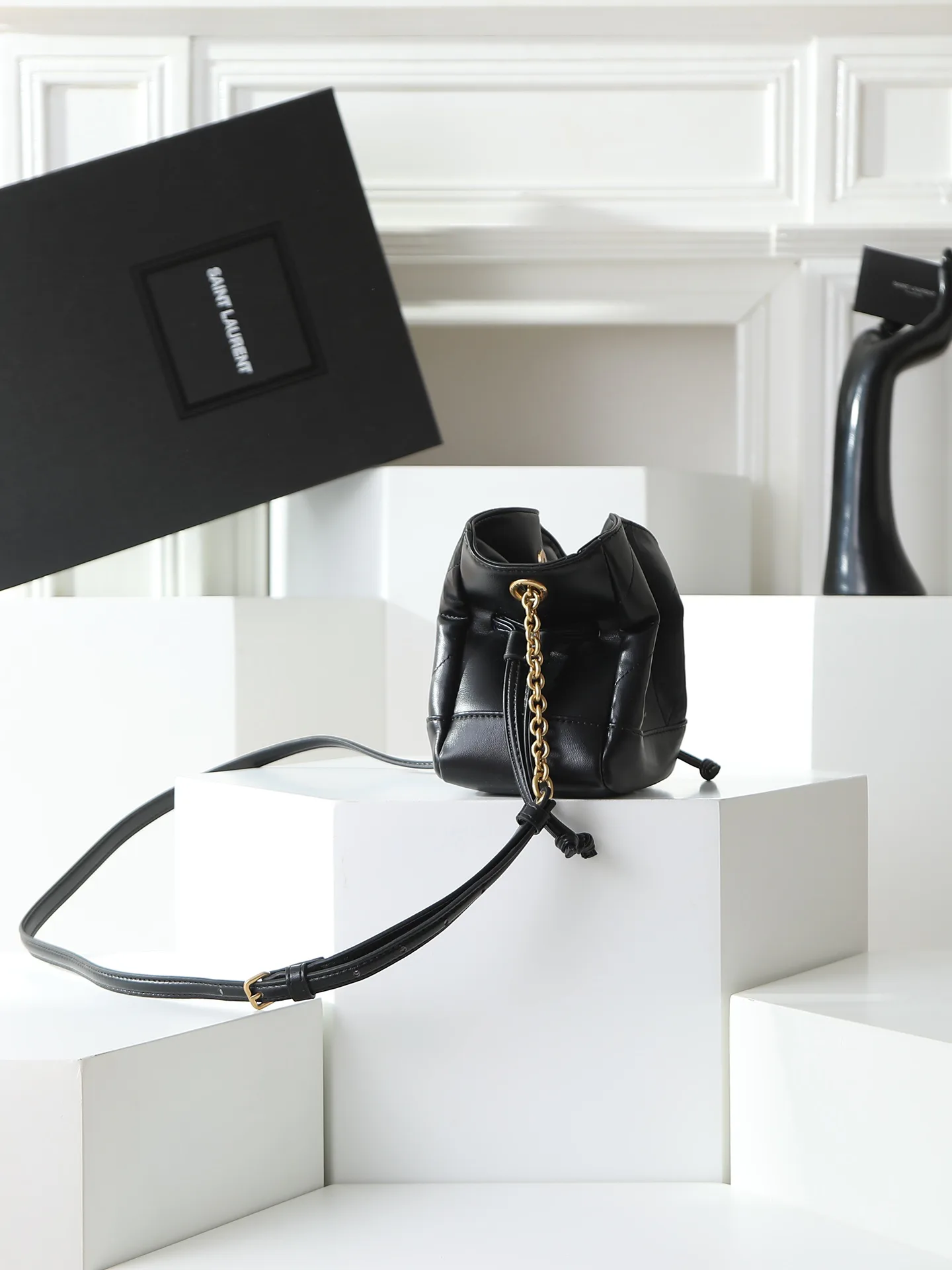 Классические Сумки Женские Saint Laurent 18005137
