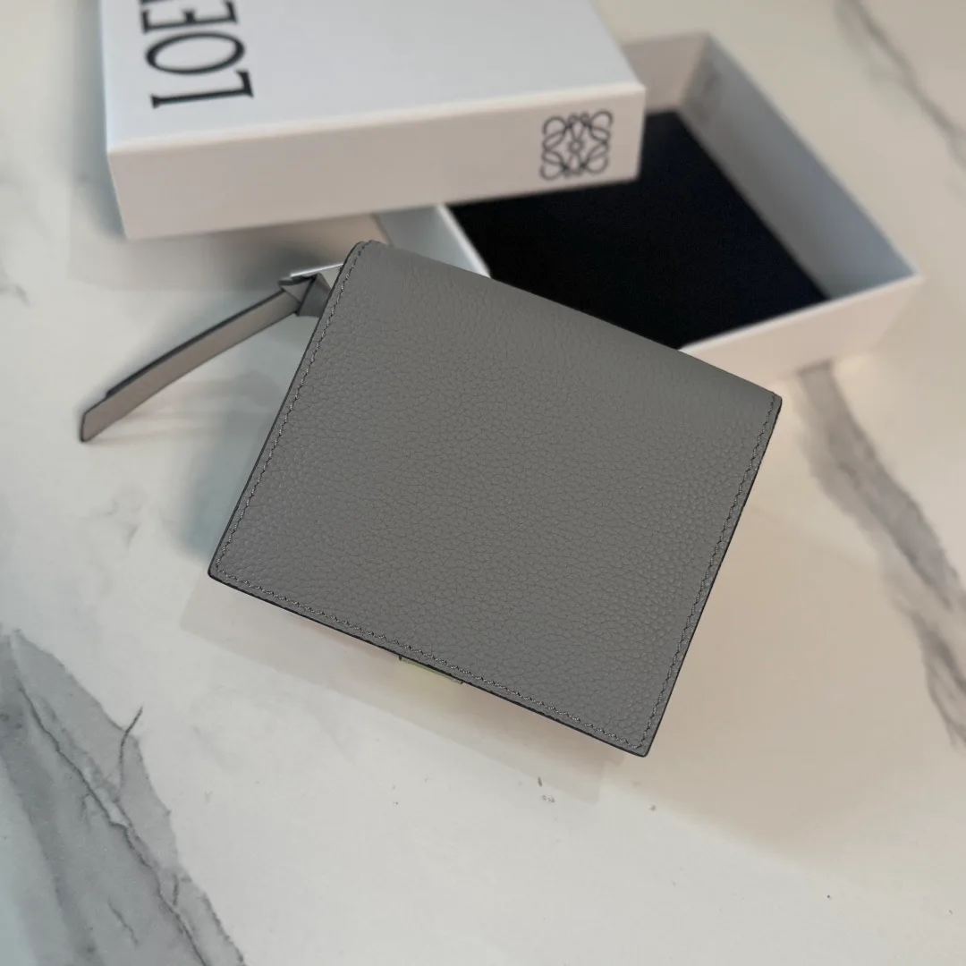 Клатчи Женские Loewe 17502814