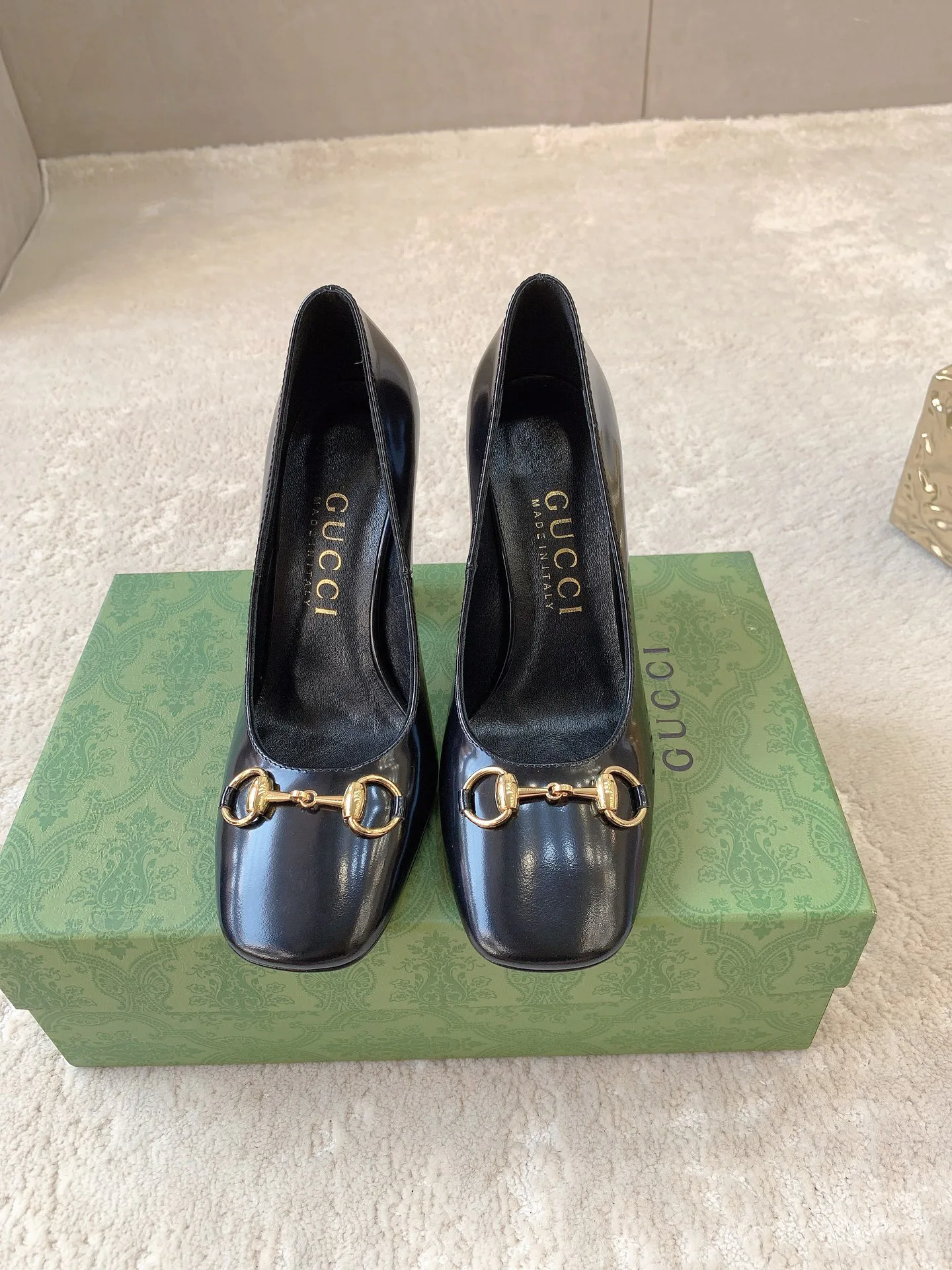 Туфли Женские Gucci 819751