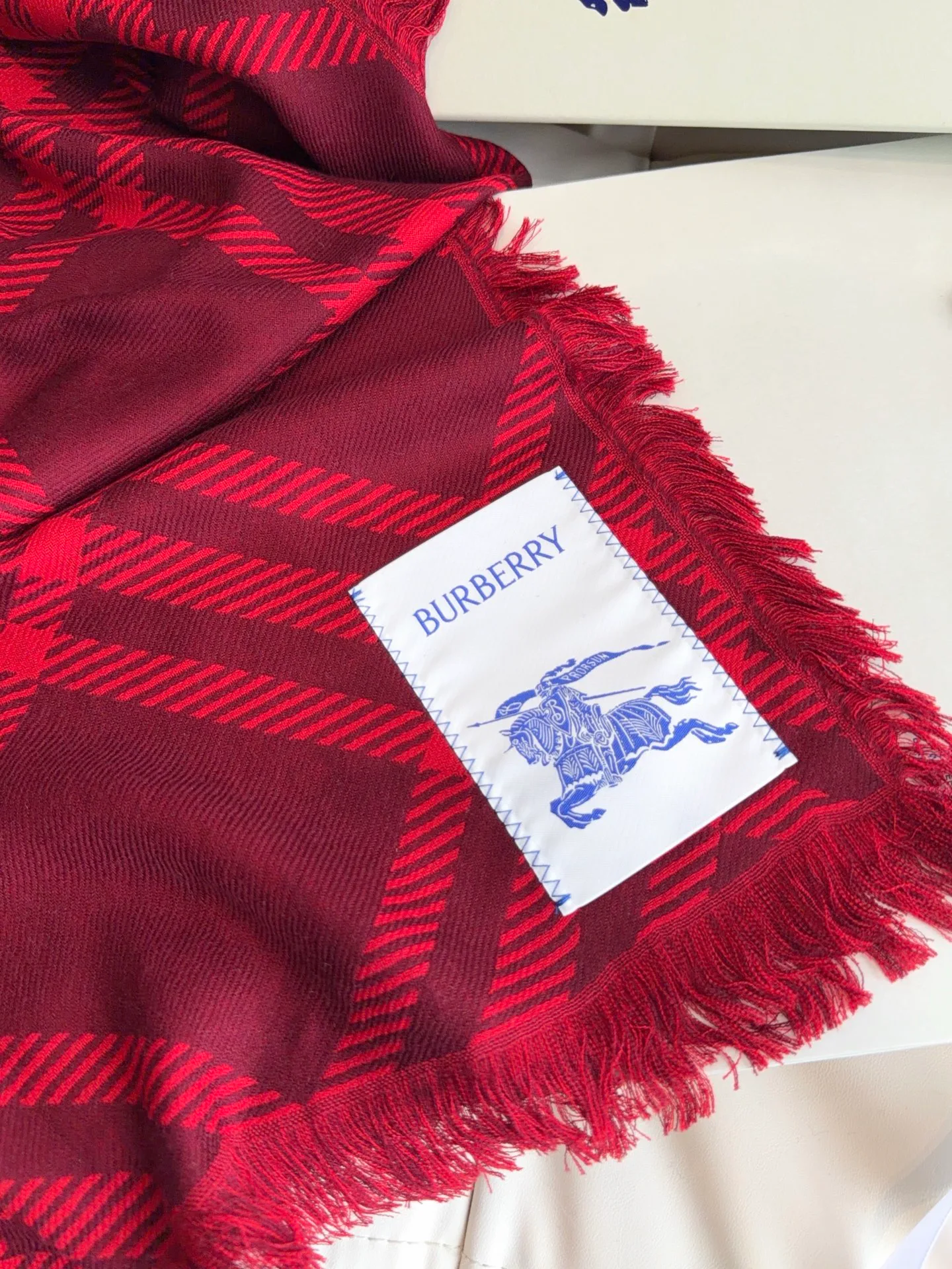 Шарфы Burberry 18401208
