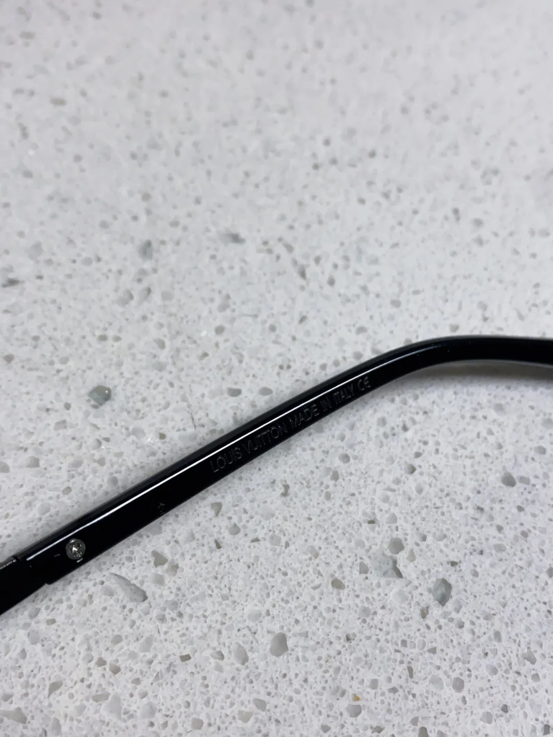 Очки Louis Vuitton 13135676