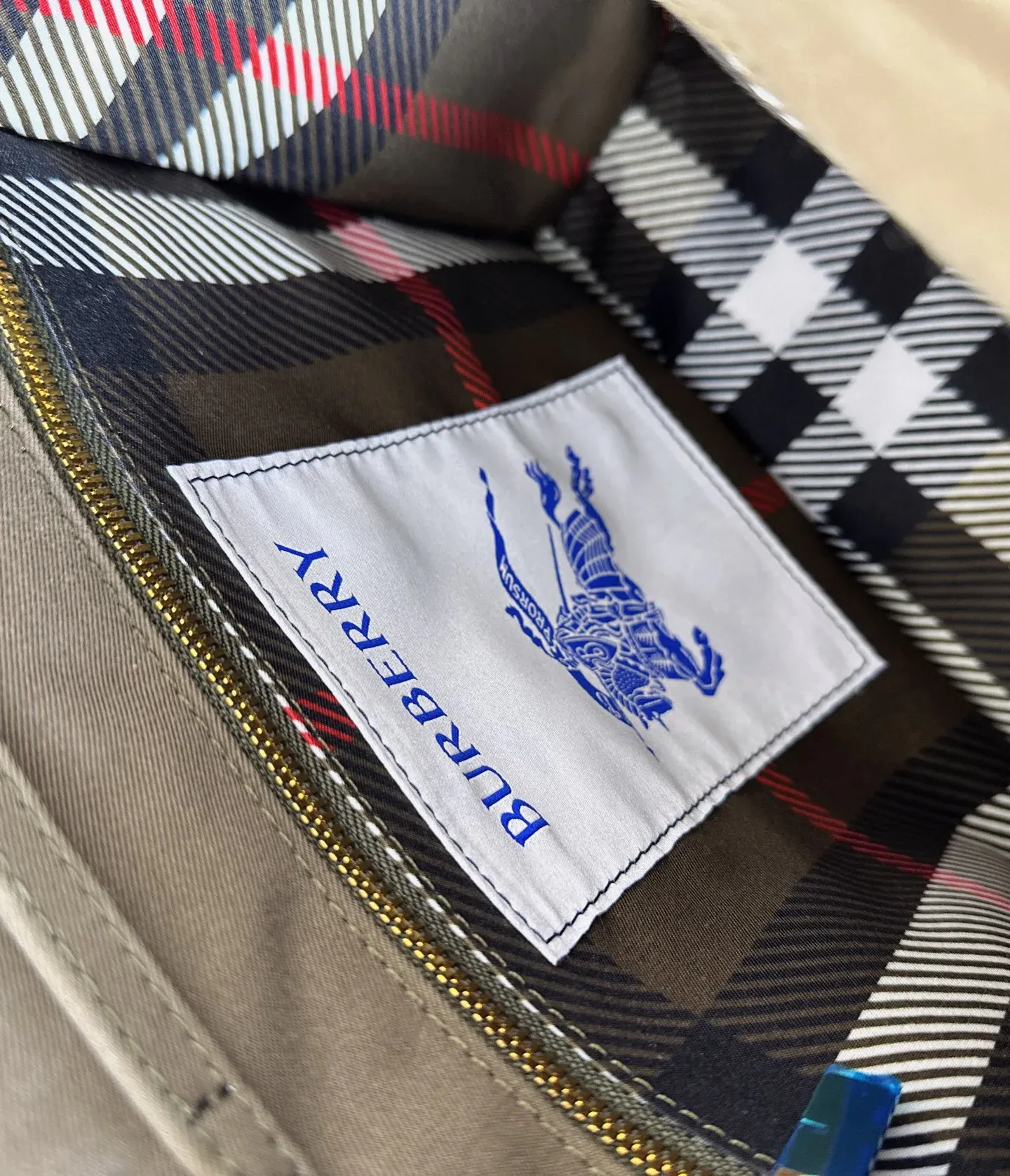 Классические Сумки Женские Burberry 1673199