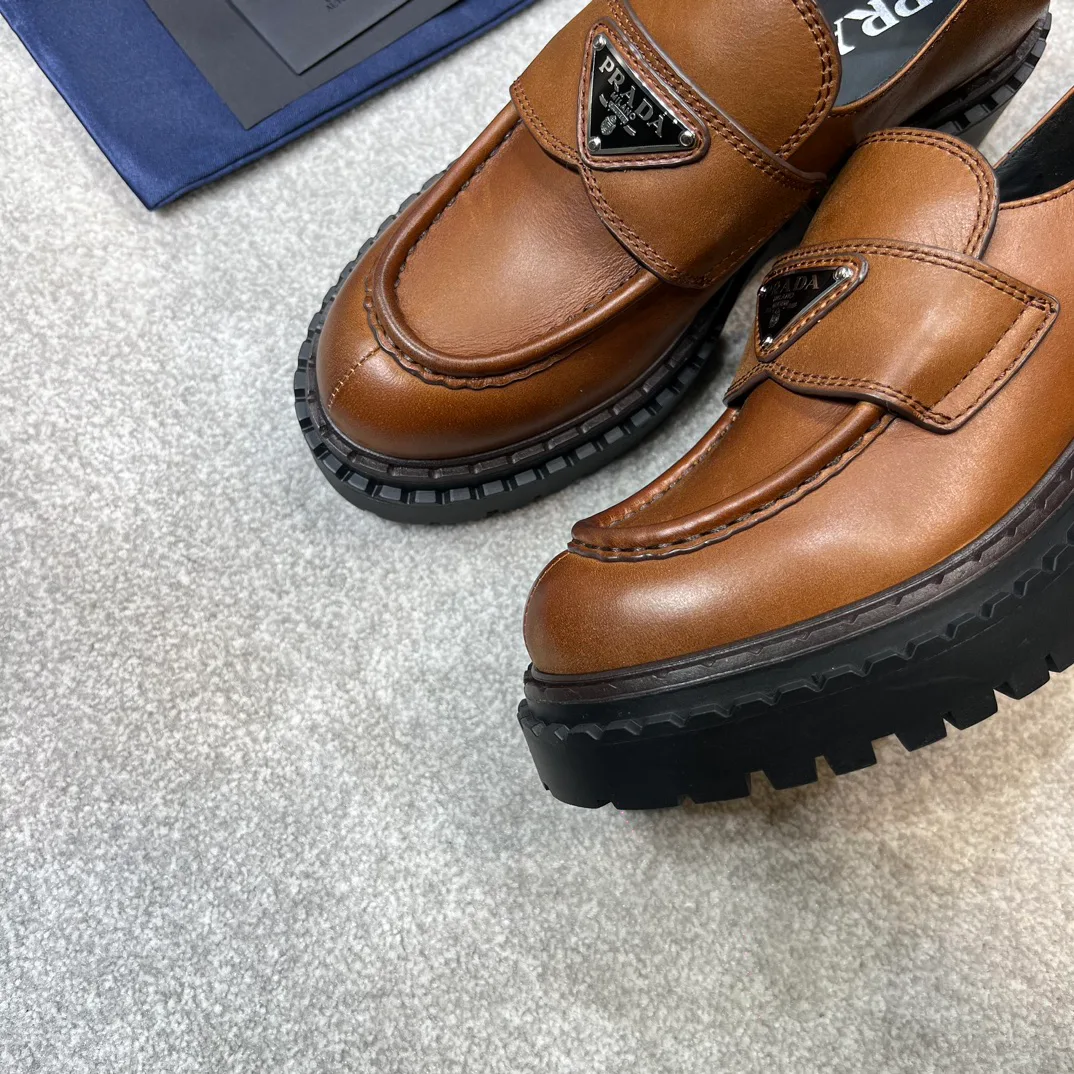 Лоферы Женские Prada 27982