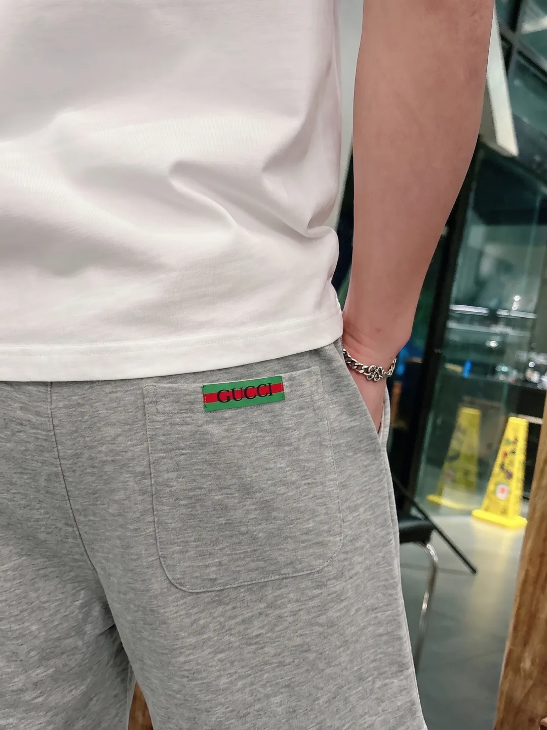 Шорты Мужские Gucci 18246587