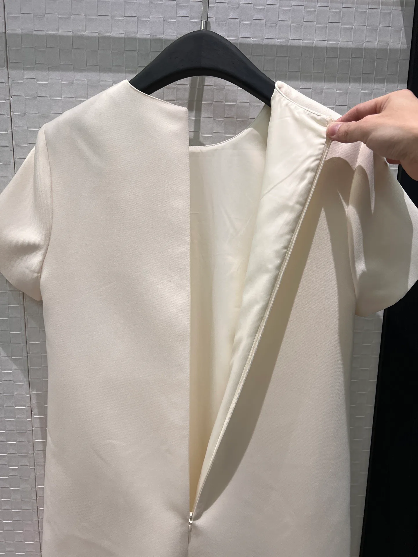 Платья Женские Valentino 11567759