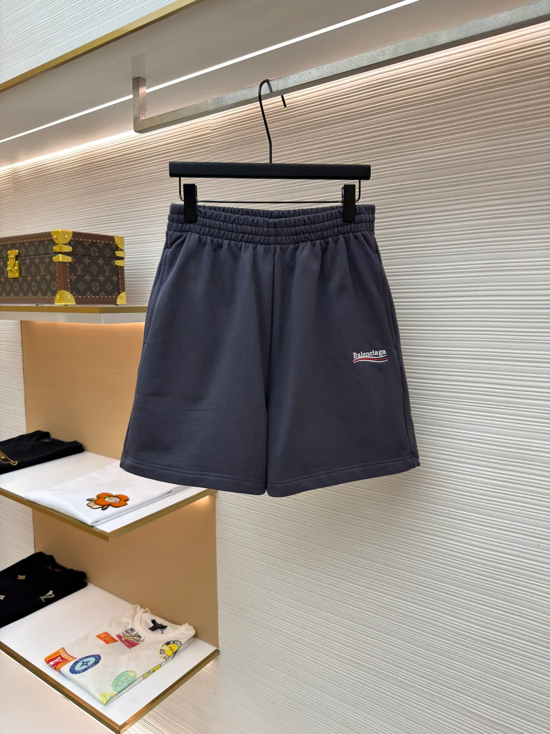 Шорты Мужские Balenciaga 13187689