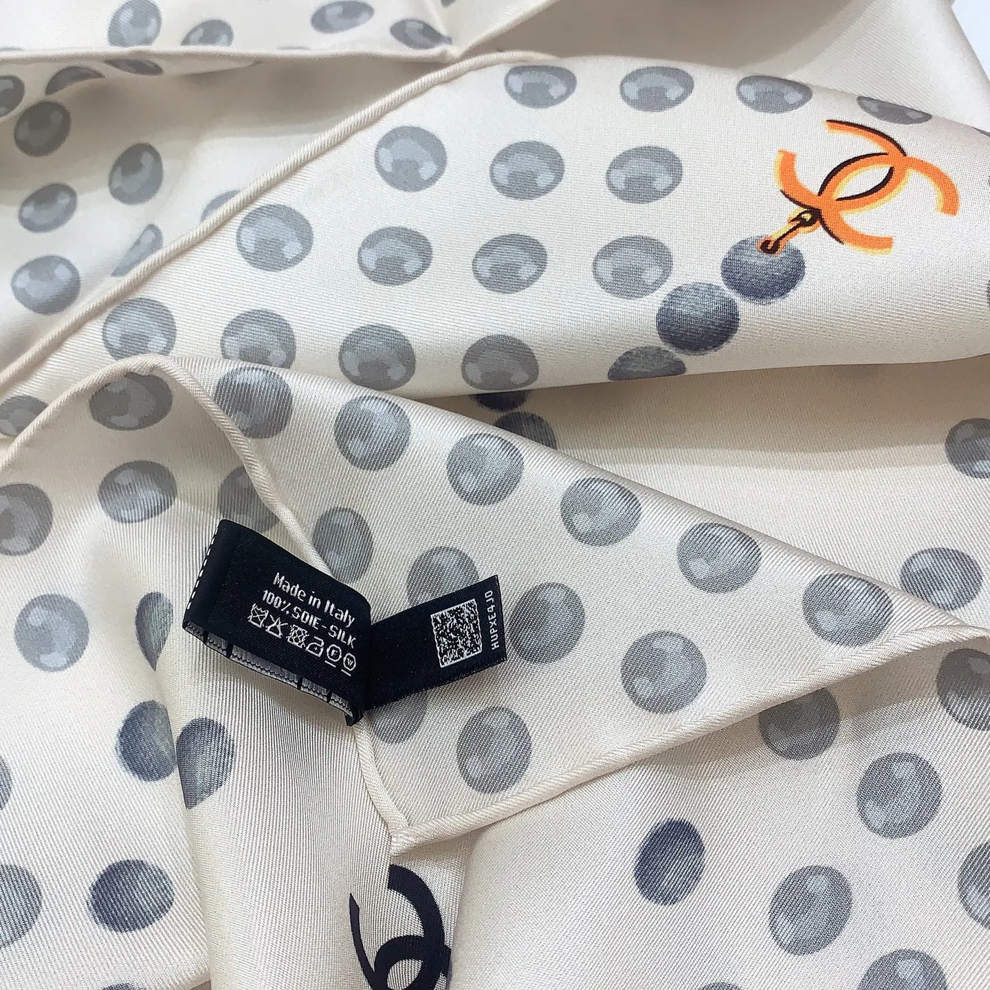 Платки Chanel 11192910