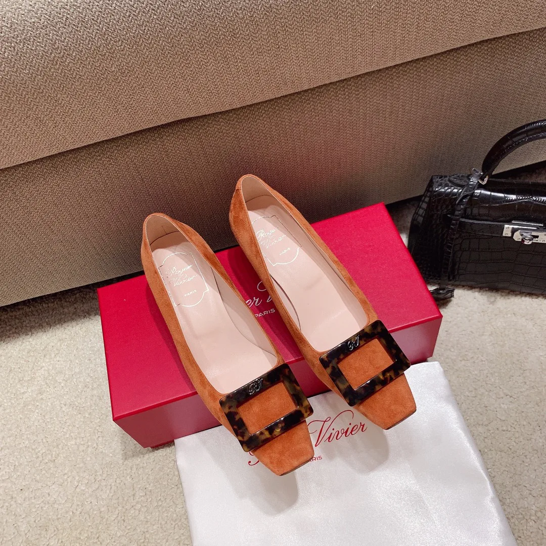 Туфли Женские Roger Vivier 17550730