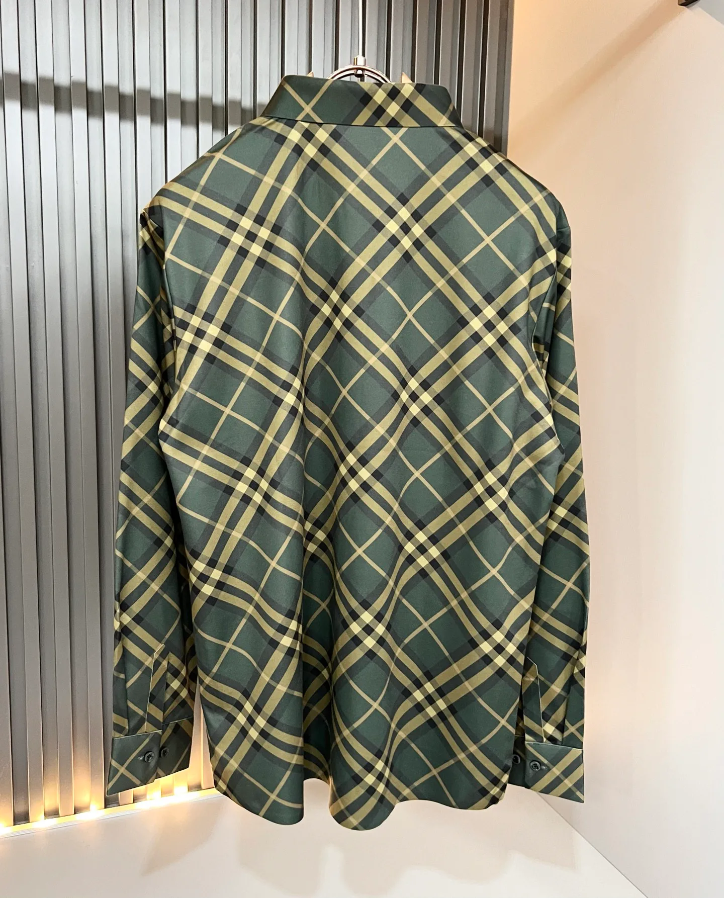Рубашки Мужские Burberry 18648357