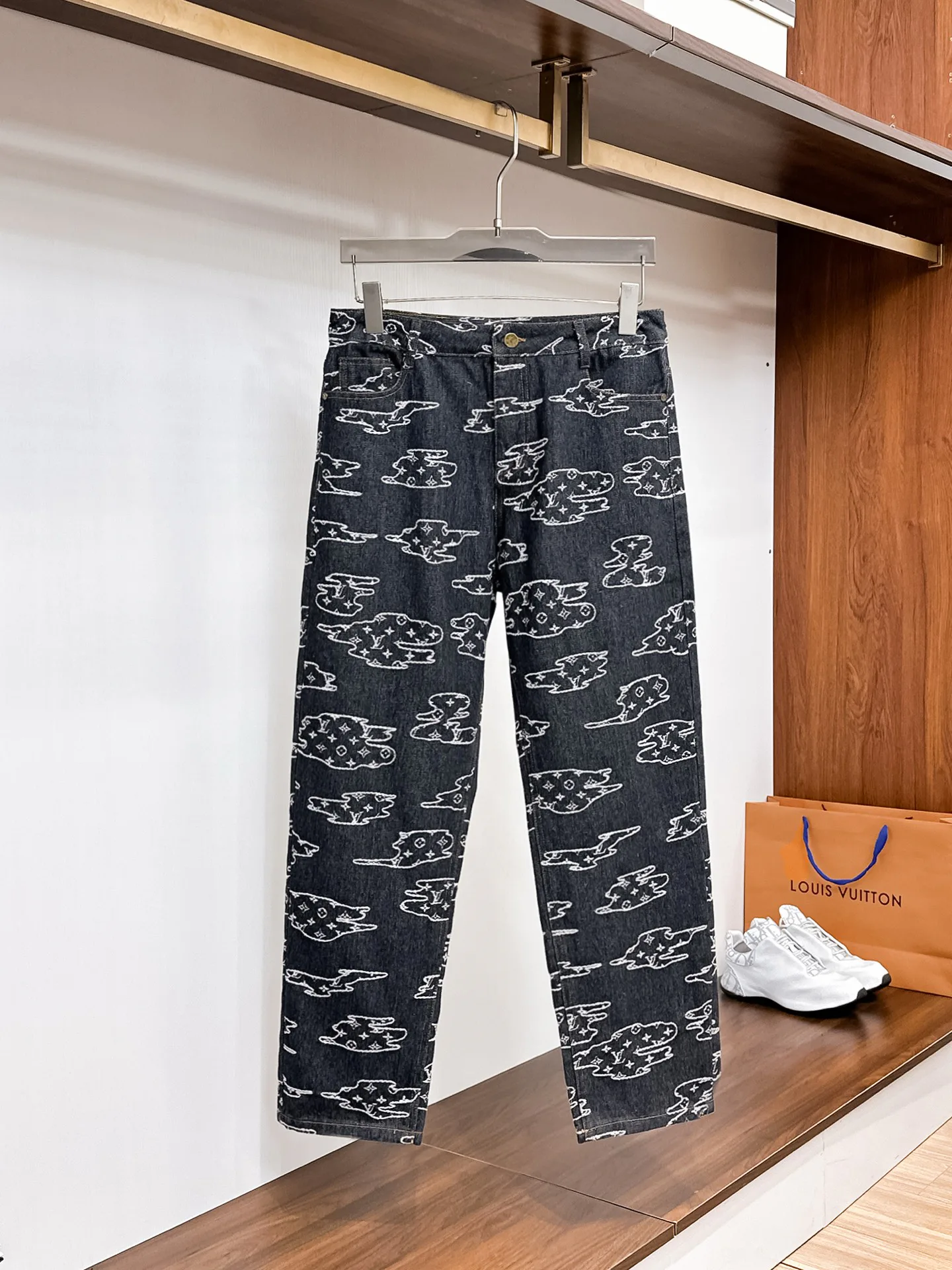 Джинсы Мужские Louis Vuitton 18345662