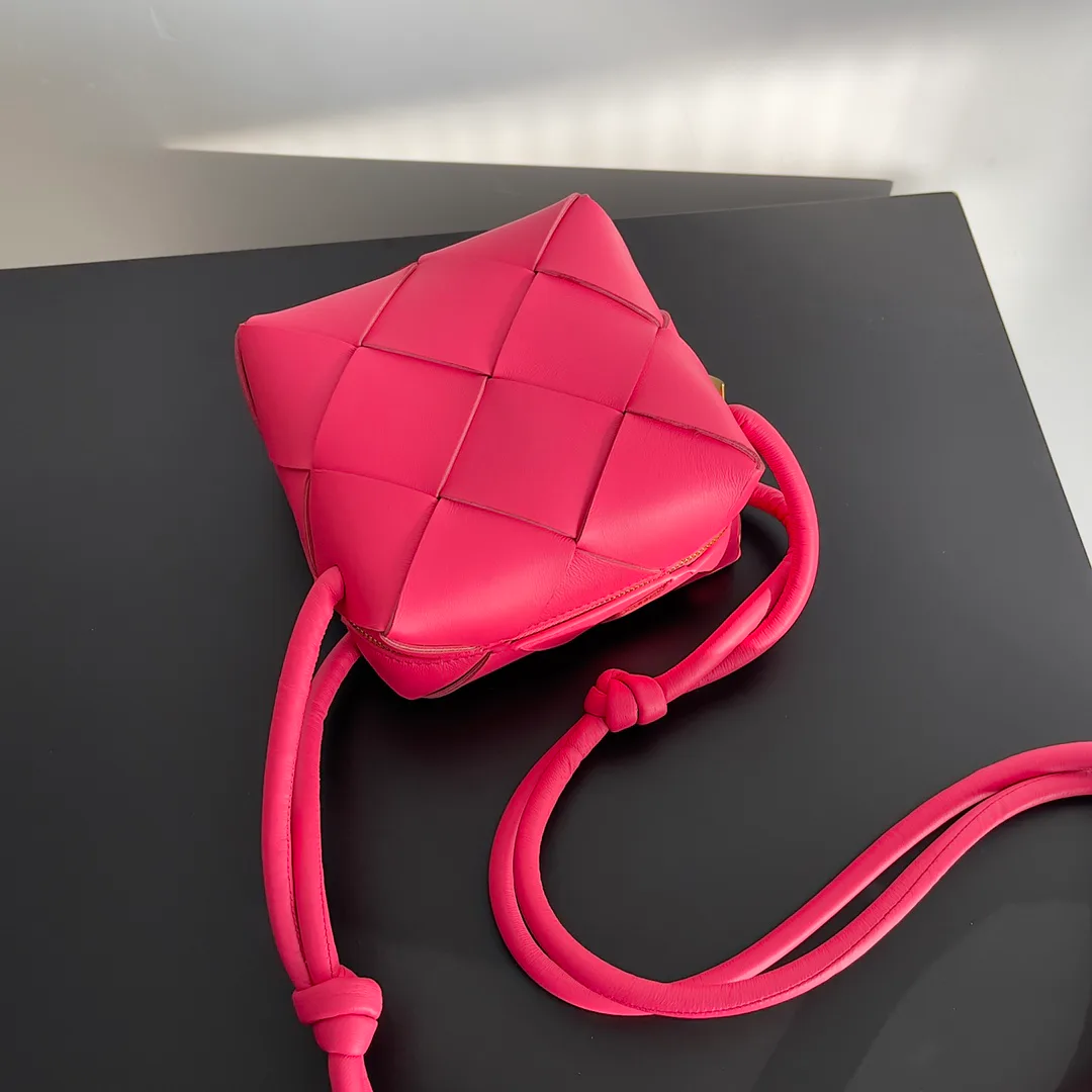 Классические Сумки Женские Bottega Veneta 17434803