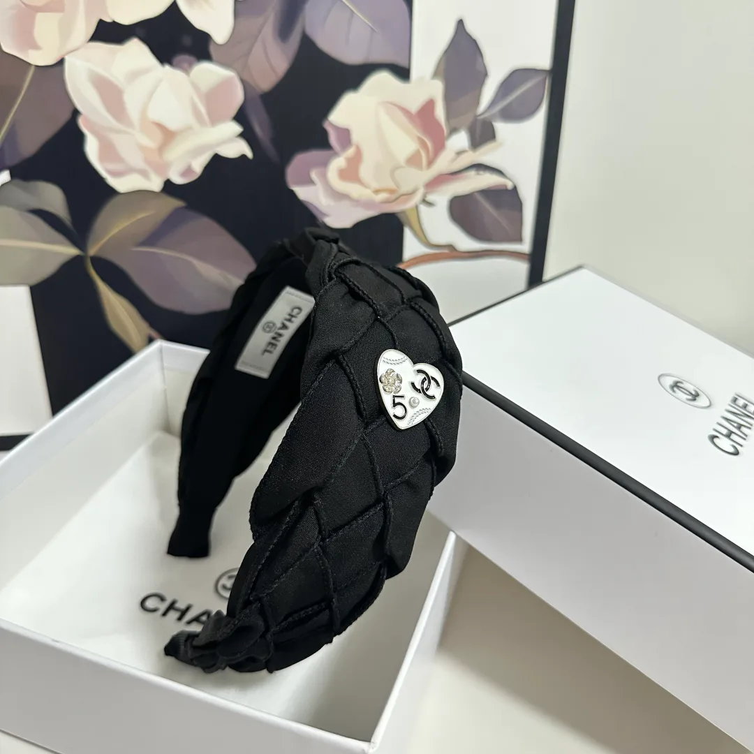 Головные Уборы Chanel 11469204