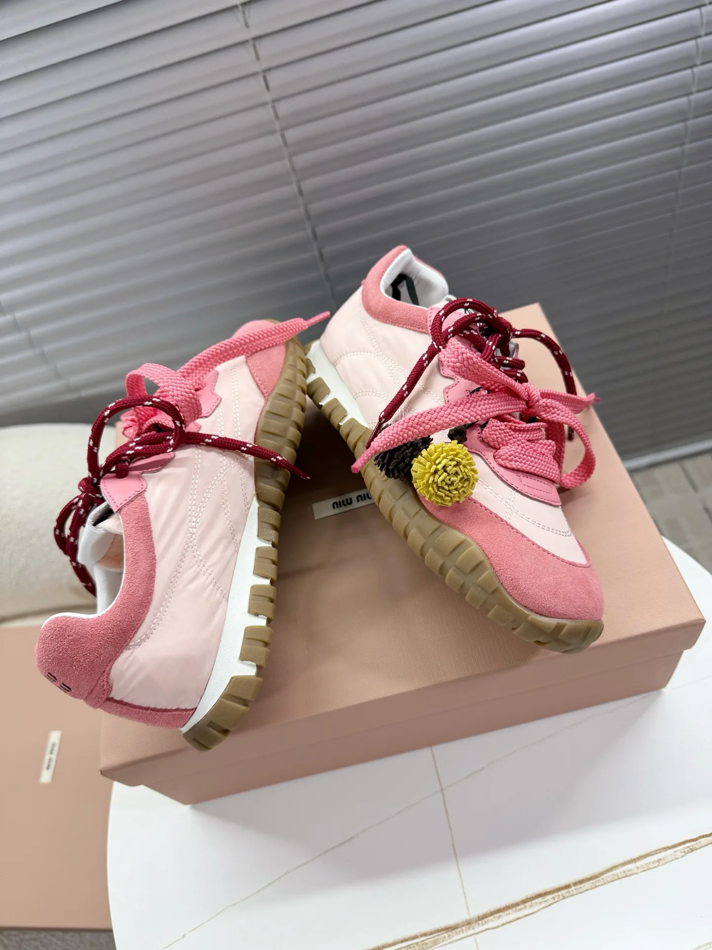 Кроссовки Женские Miu Miu 3742550