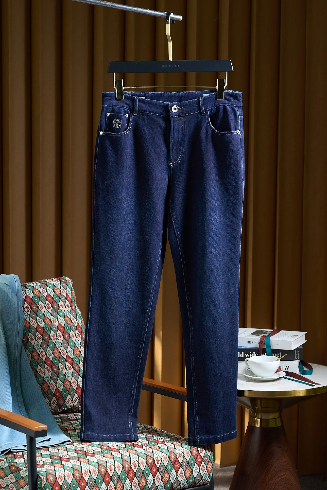 Джинсы Мужские Brunello Cucinelli 1565973