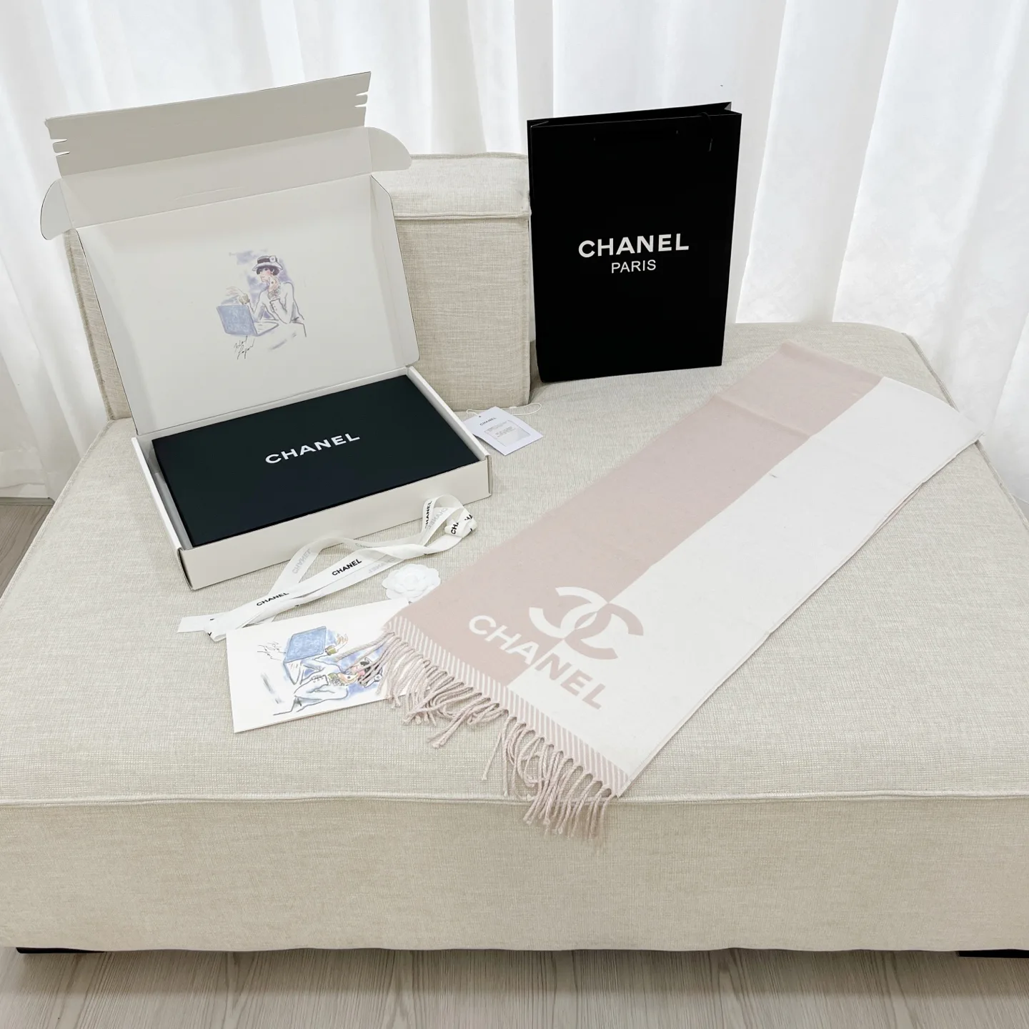Шарфы Chanel 9618439