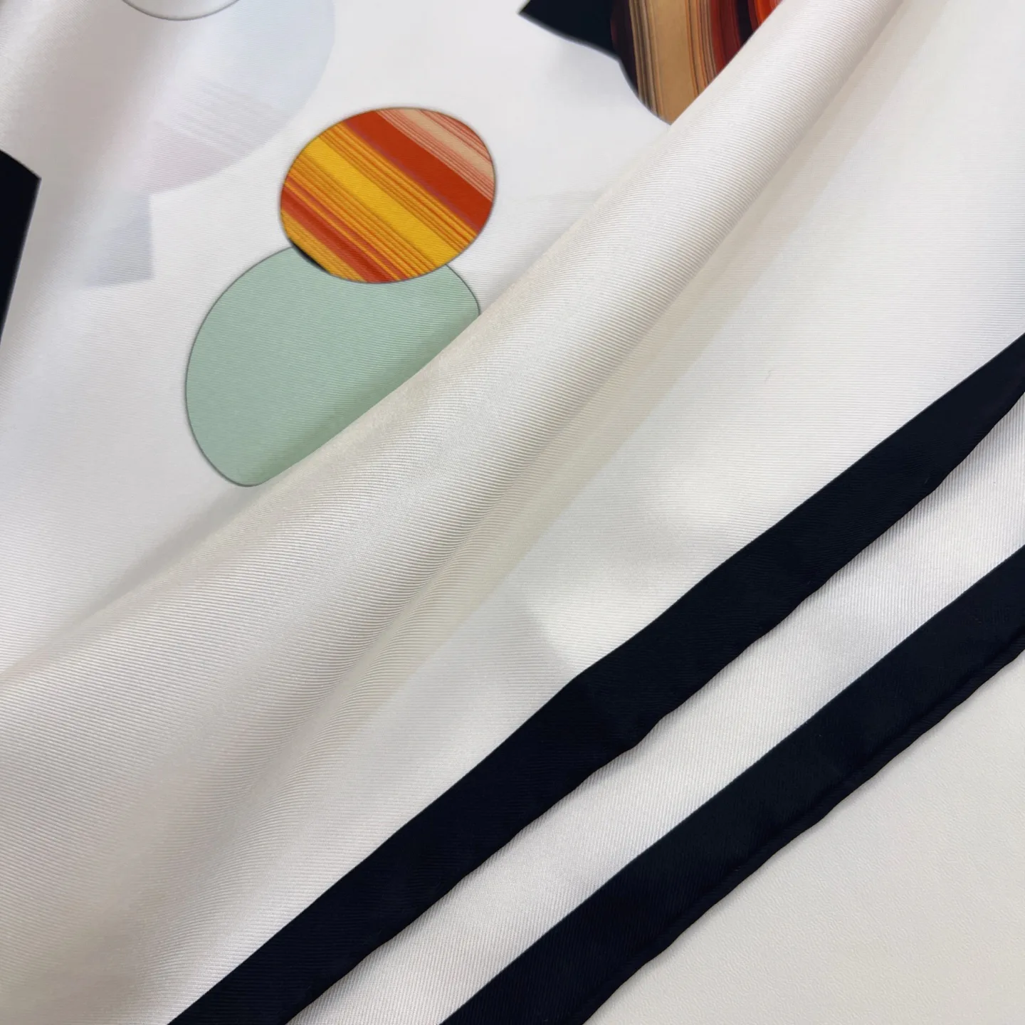 Платки Chanel 13575374