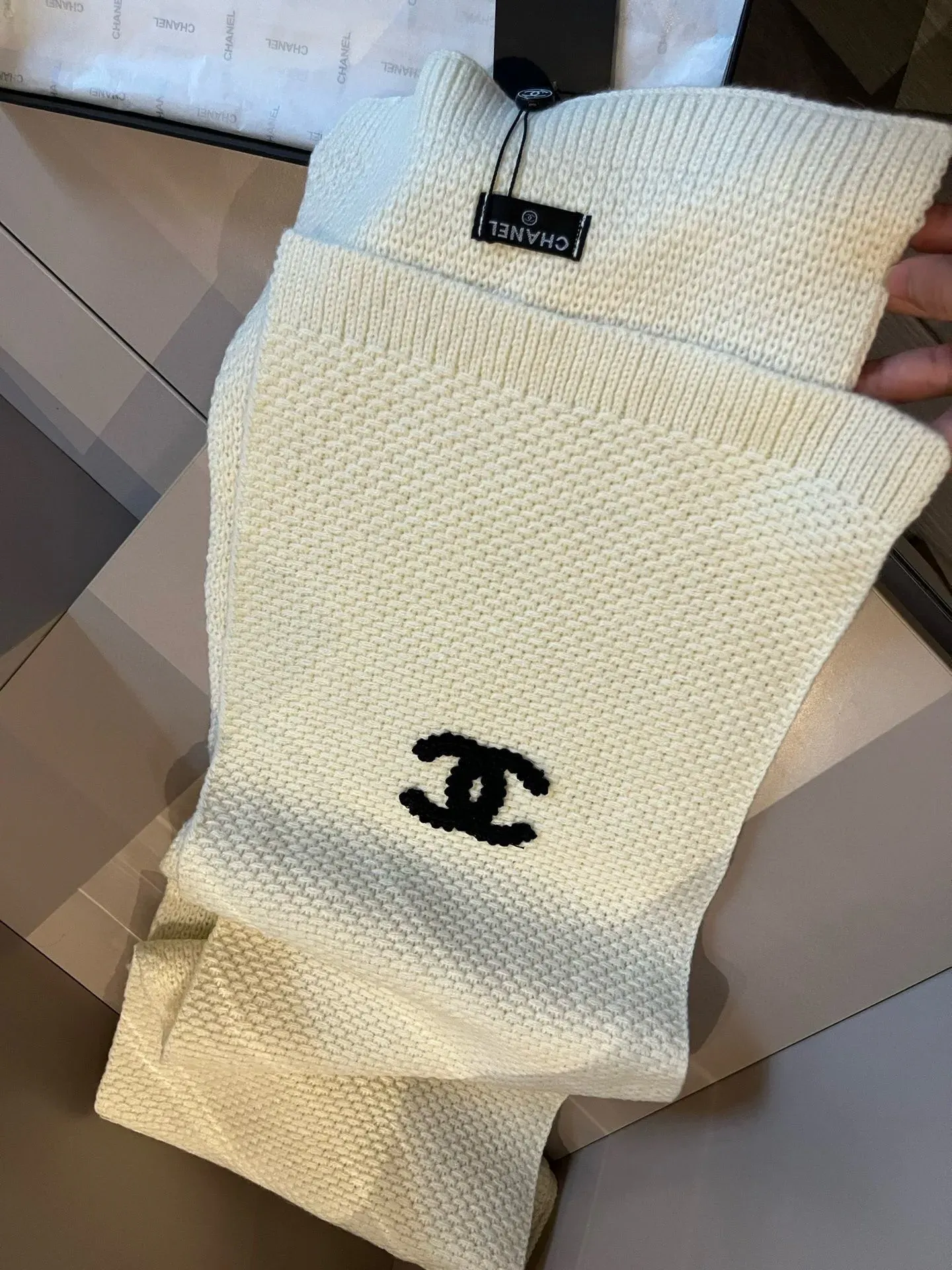 Головные Уборы Chanel 663342