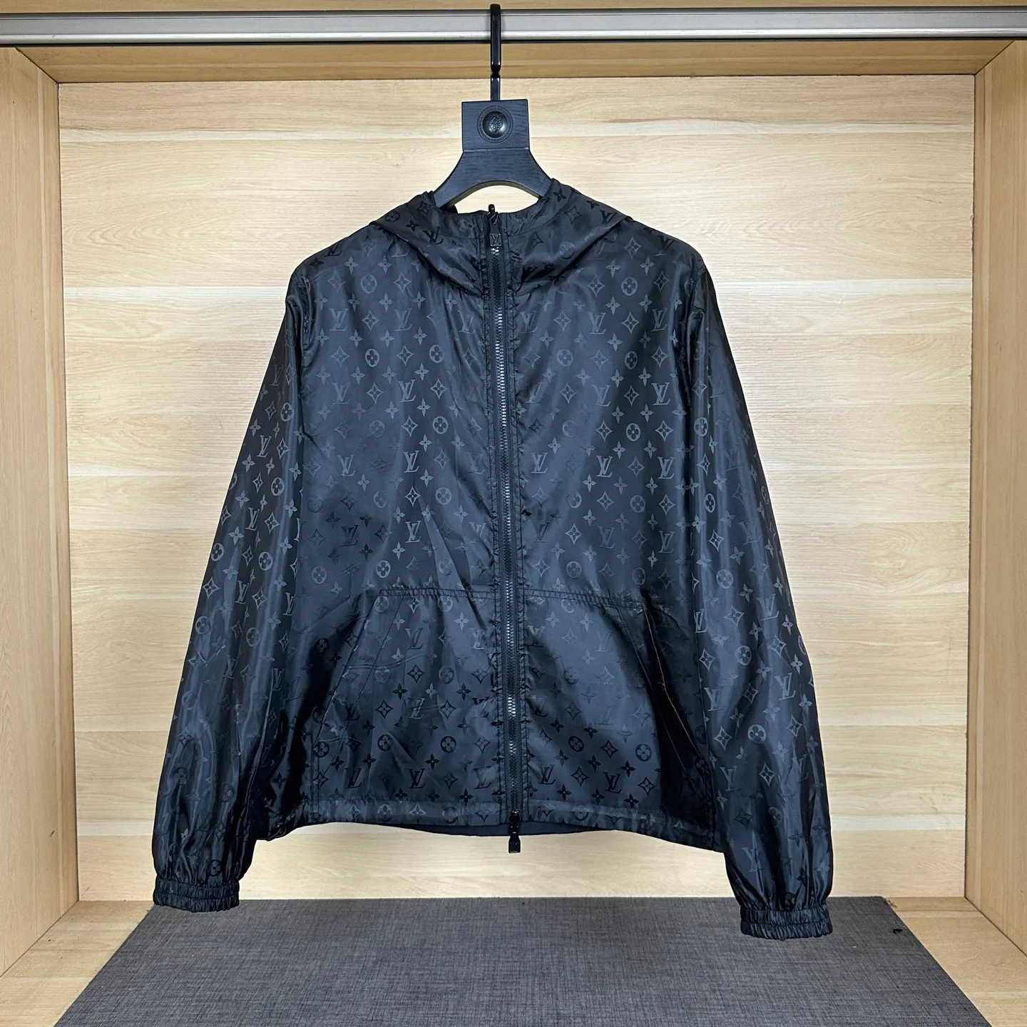Куртки И Пуховики Мужские Louis Vuitton 13563938