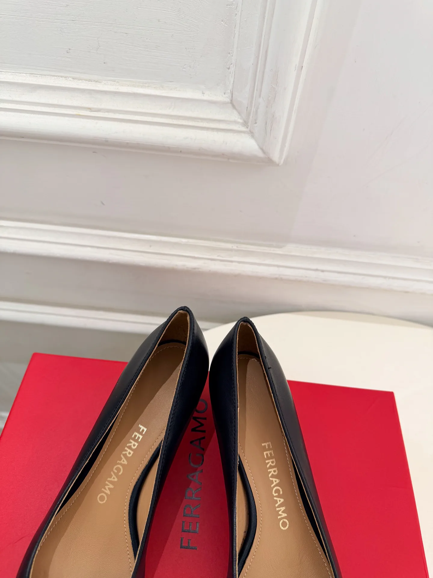 Туфли Женские Salvatore Ferragamo 18034110