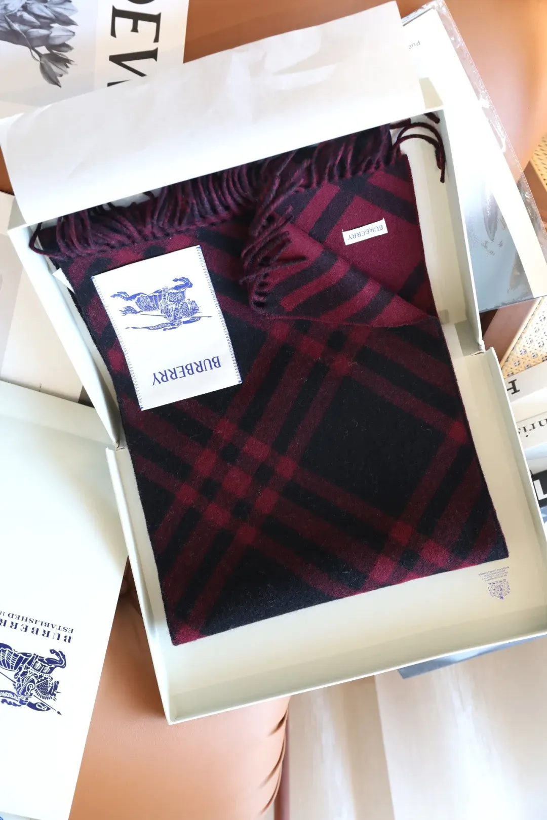 Шарфы Burberry 3981454