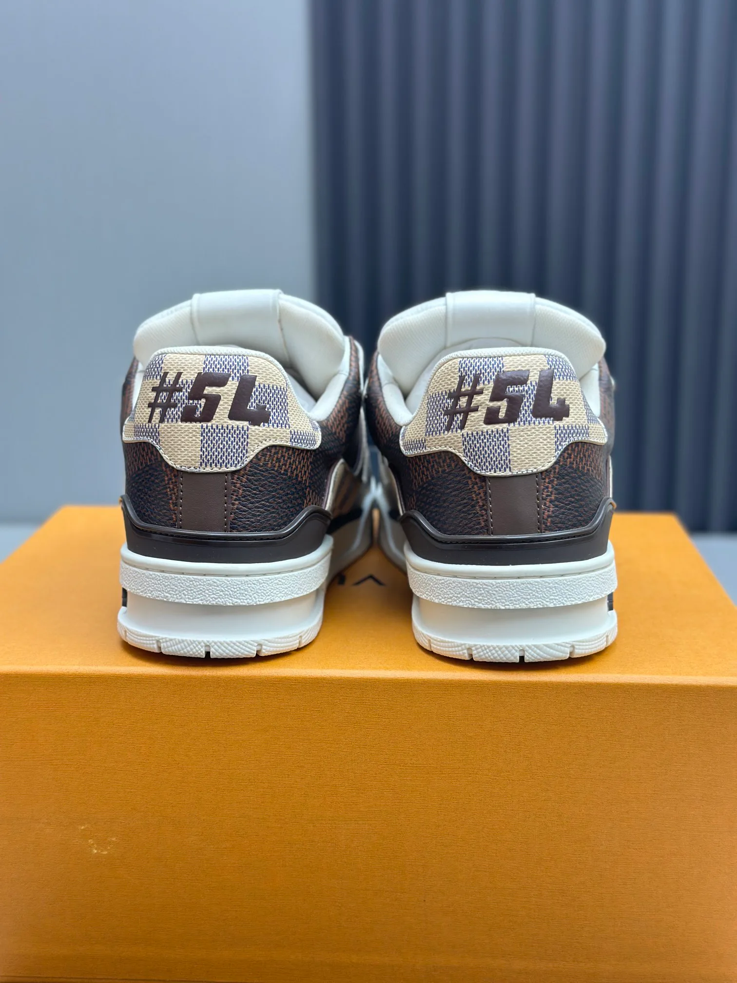 Кроссовки Женские Louis Vuitton 272014