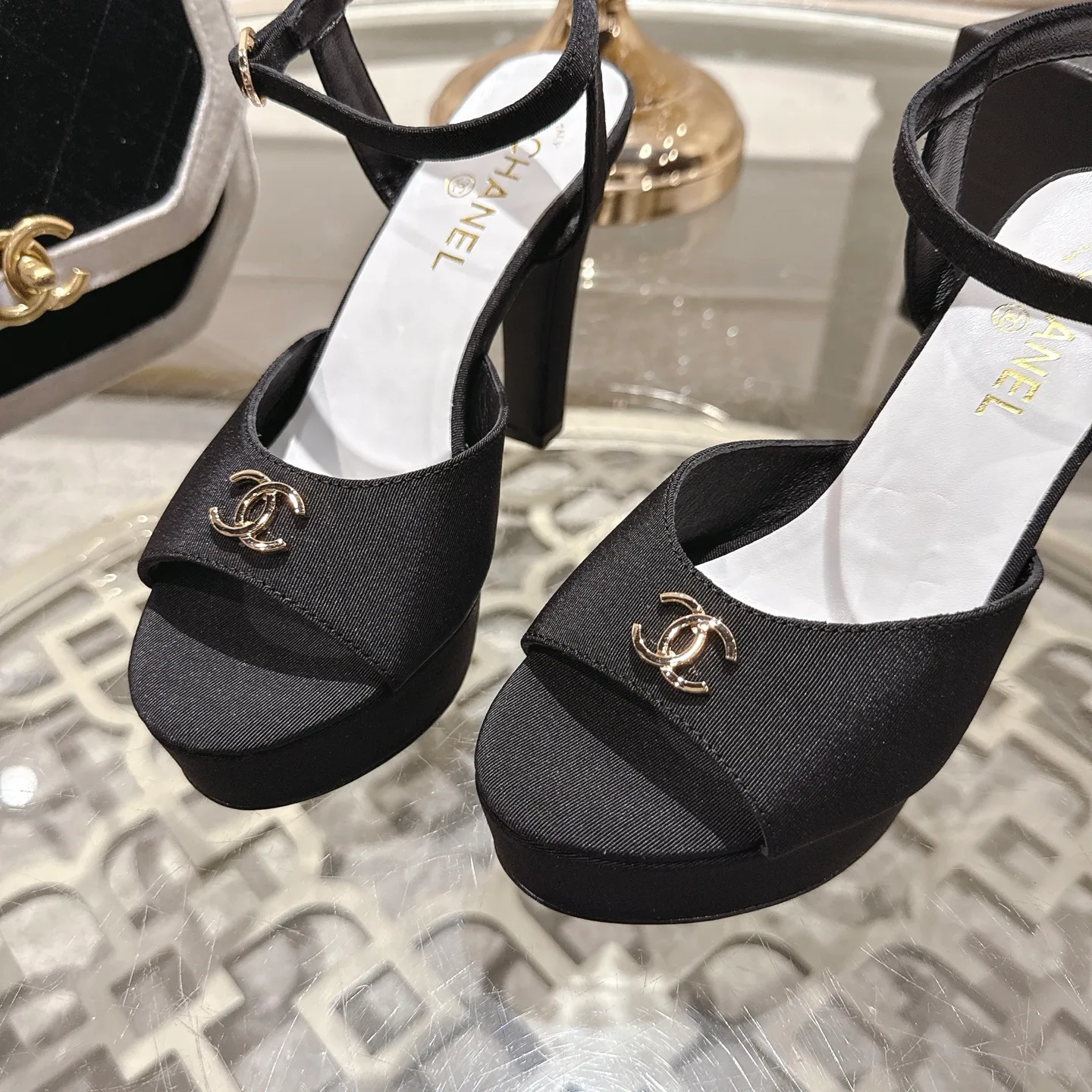 Босоножки Женские Chanel 9361039