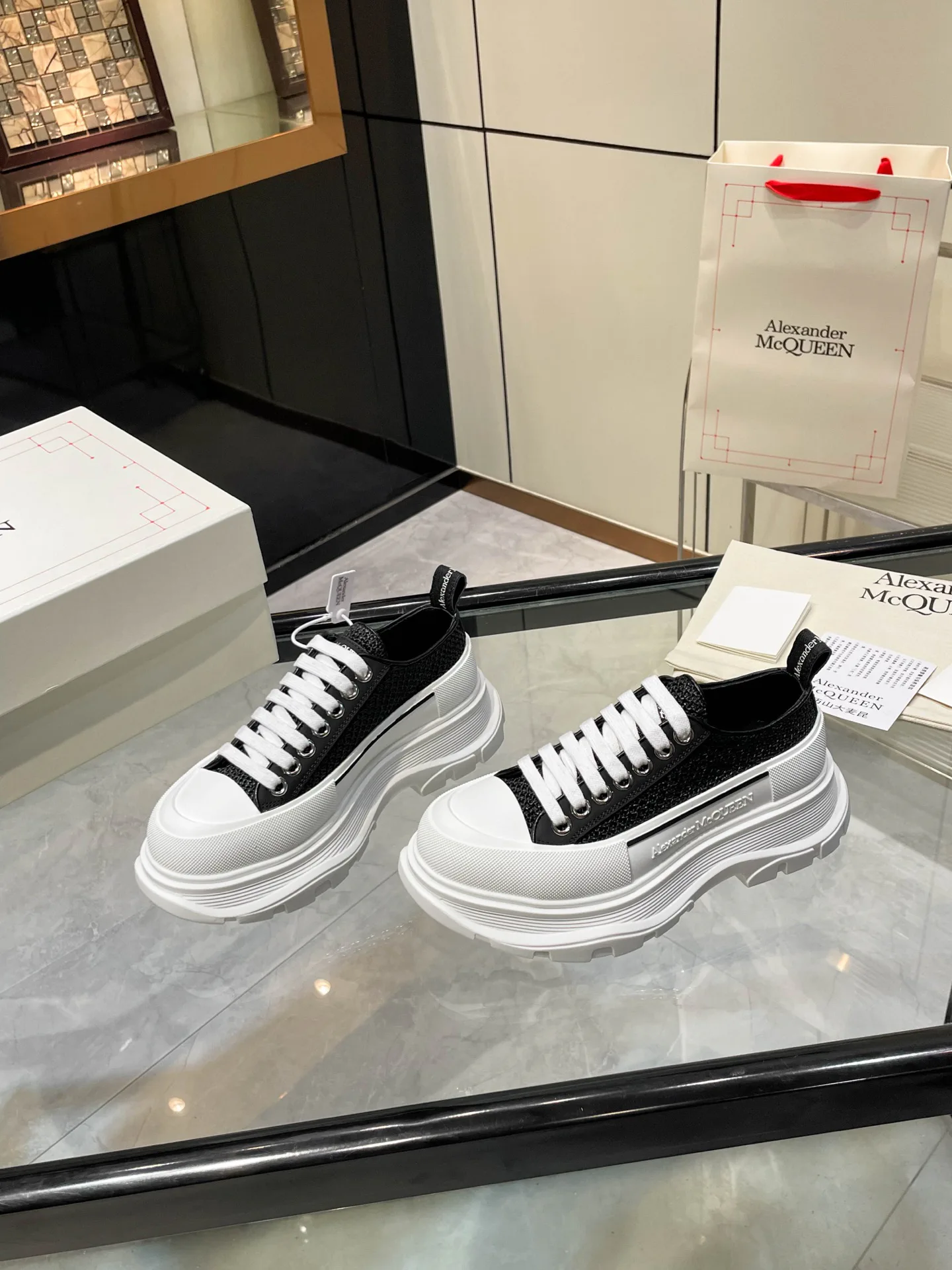 Кроссовки Женские Alexander Mcqueen 87759