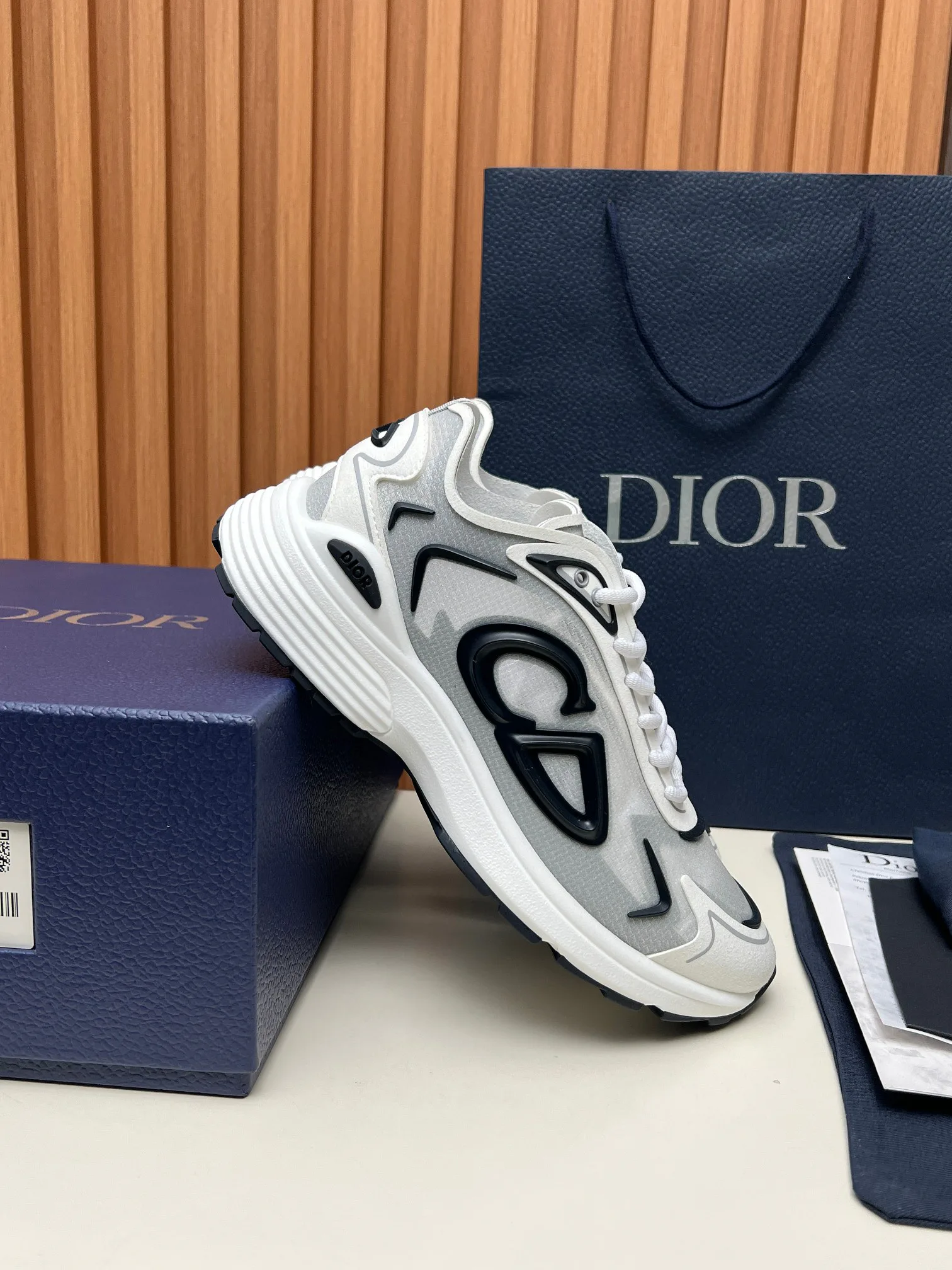 Кроссовки Женские Christian Dior 13406946