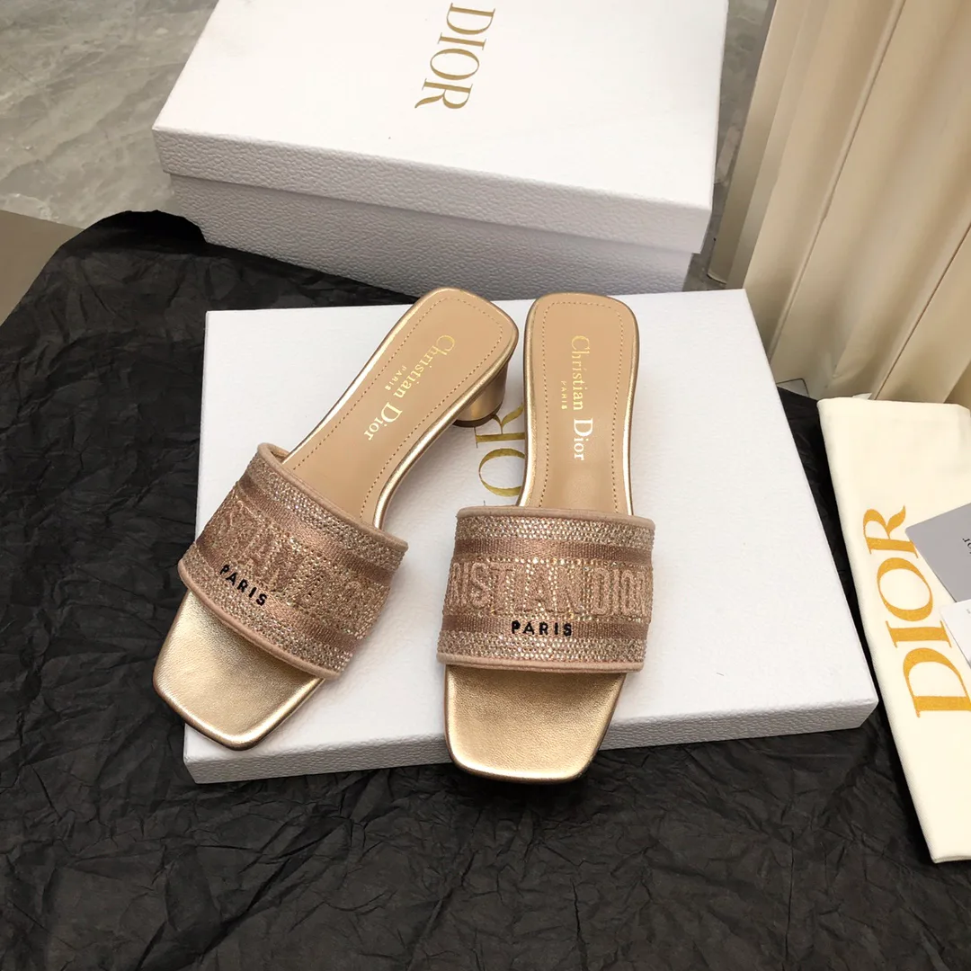 Босоножки Женские Christian Dior 18634012