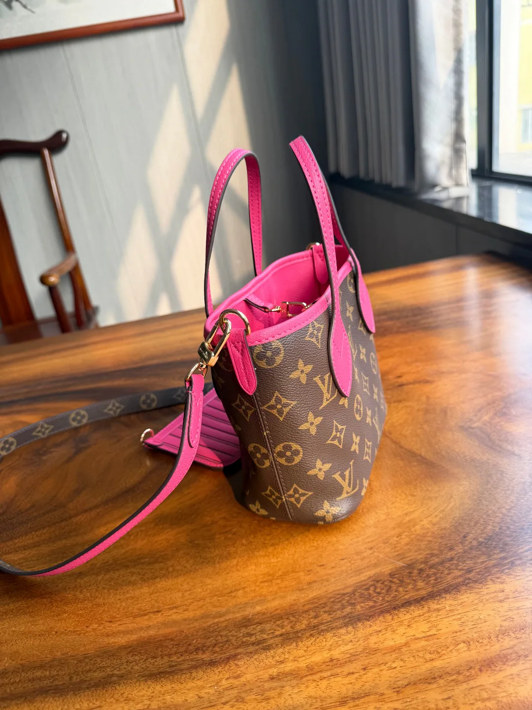 Классические Сумки Женские Louis Vuitton 11565814