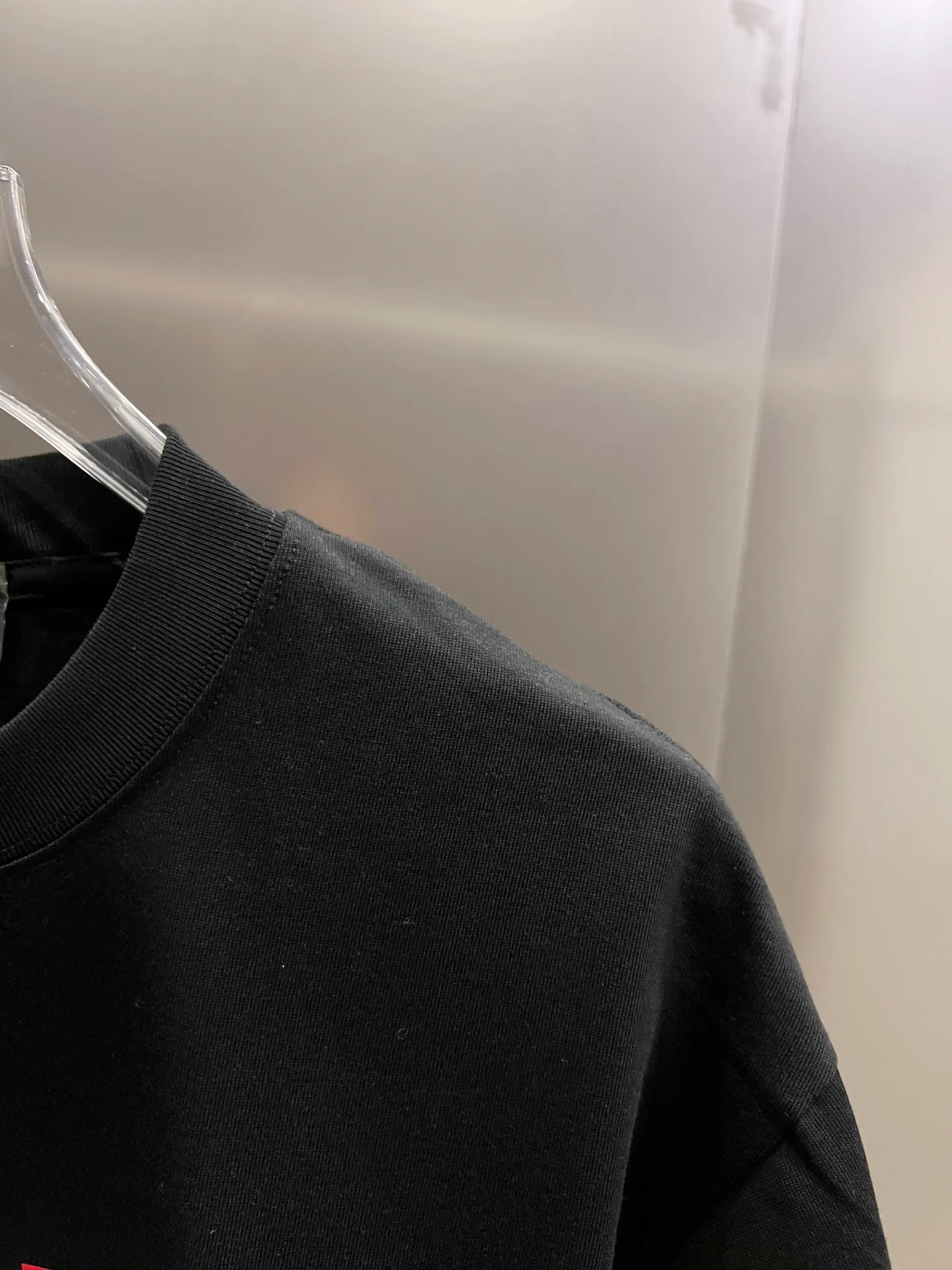 Футболки Женские Balenciaga 12698191