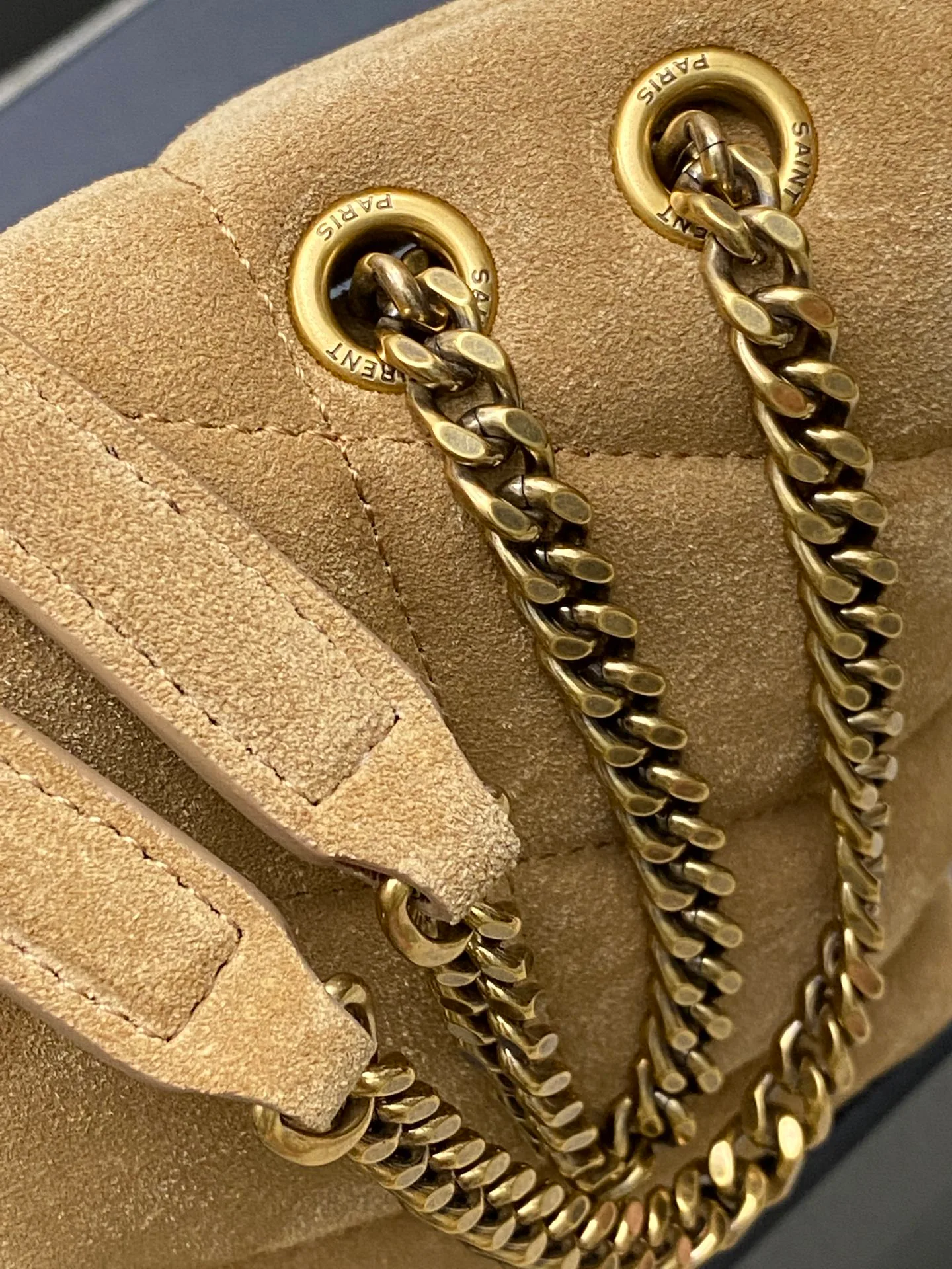 Классические Сумки Женские Saint Laurent 17823702